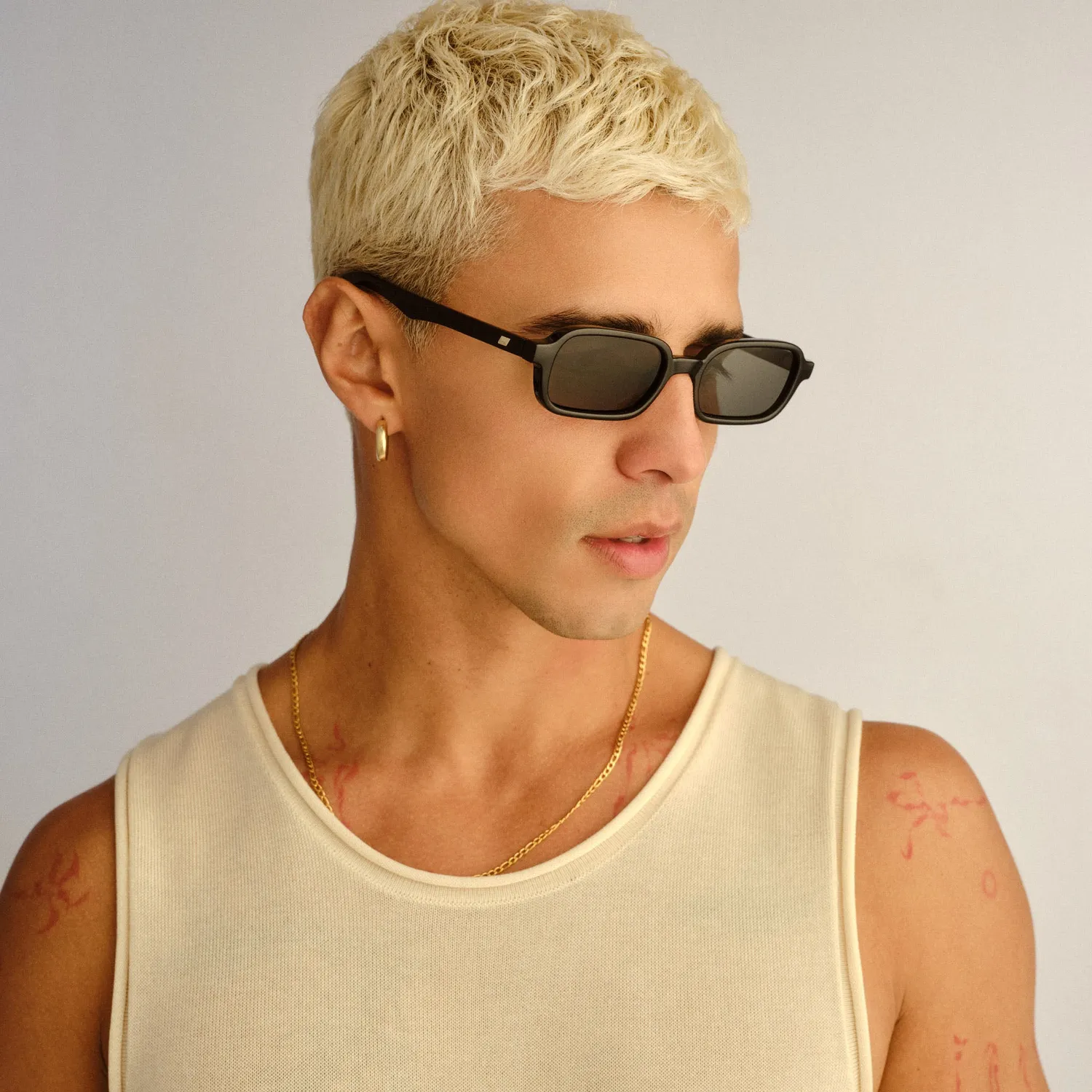 Le Specs Pilferer occhiali da sole nero khaki mono