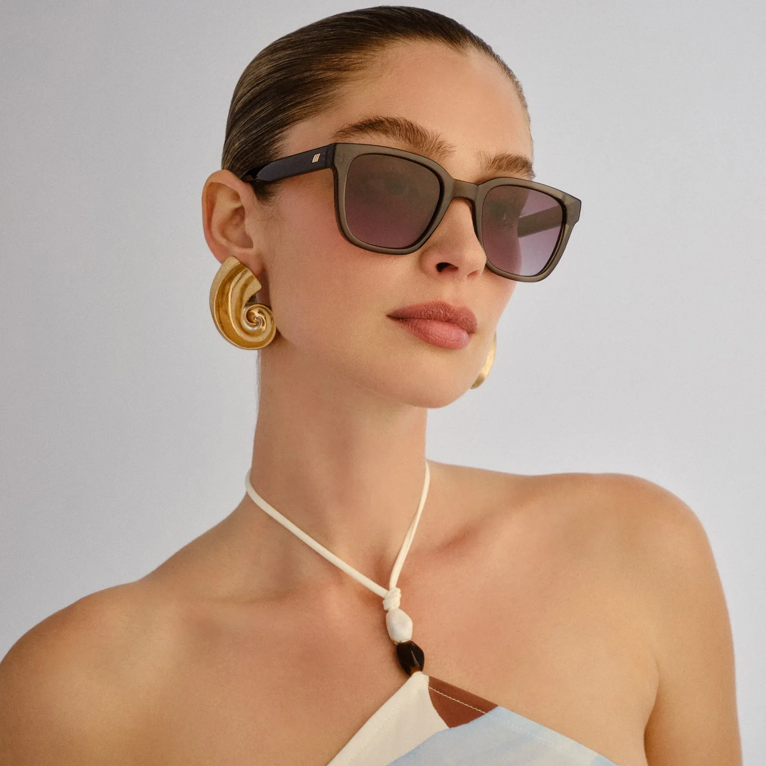 Le Specs Elixir occhiali da sole khaki quadrati
