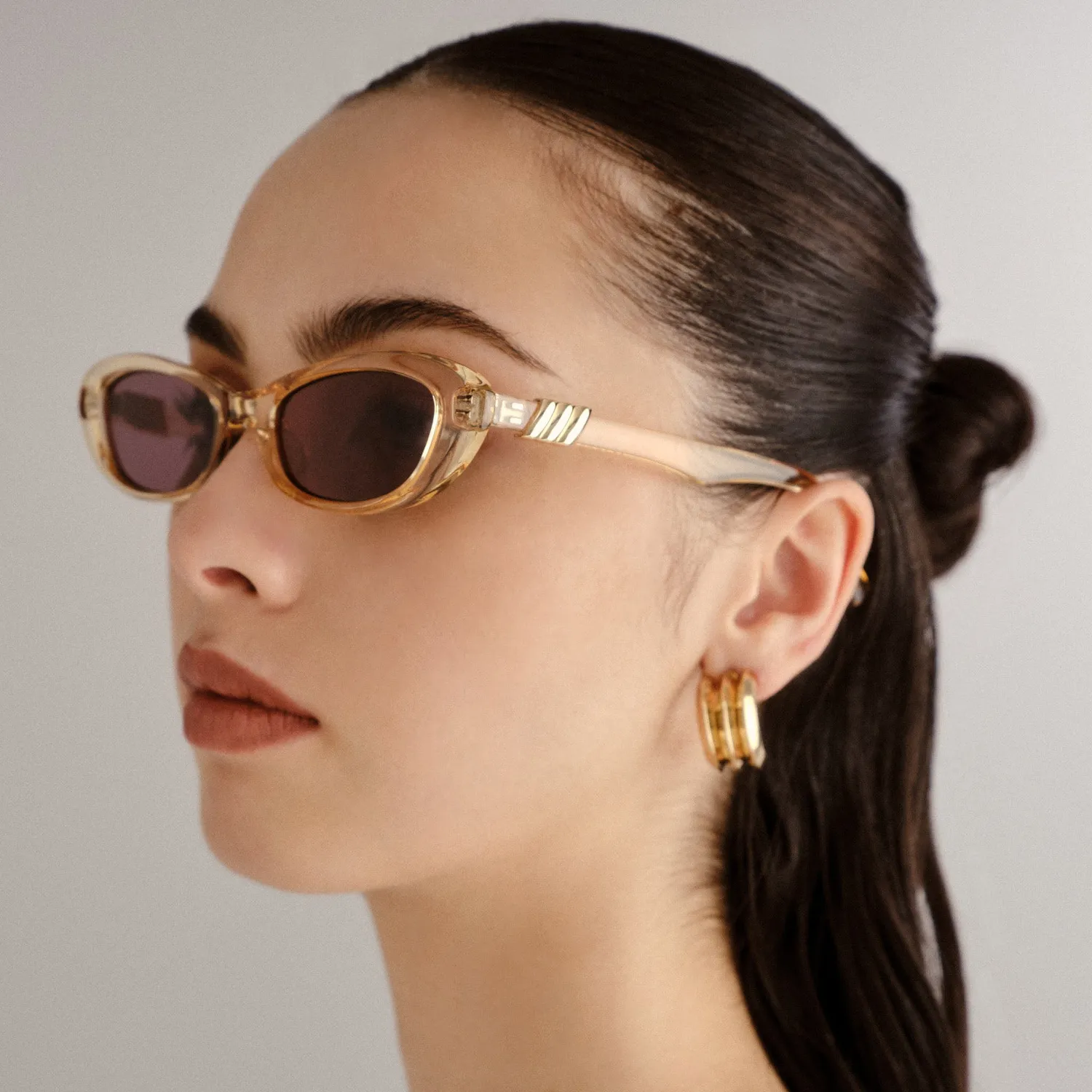 Le Specs The Whisperer occhiale da sole sabbia cat-eye