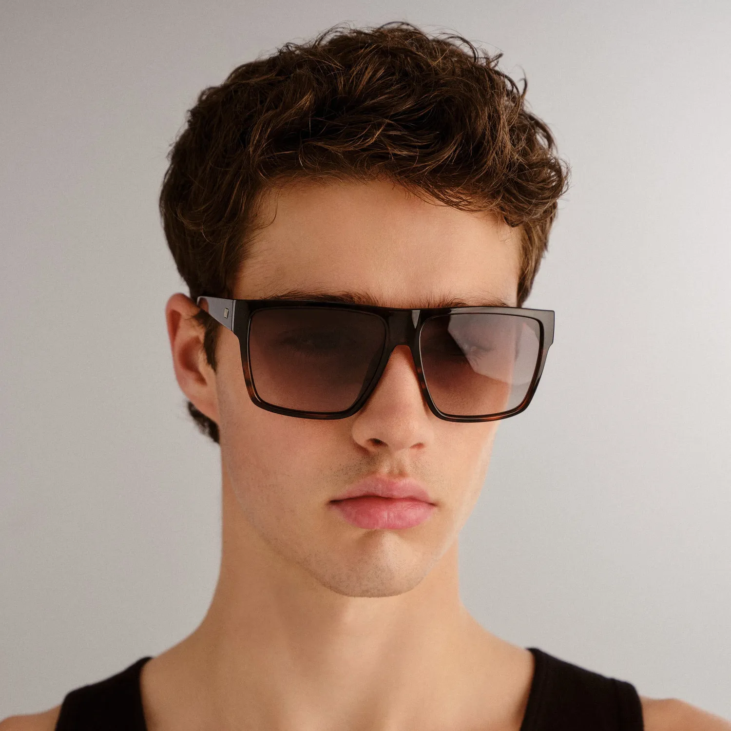 Le Specs Dark Magic occhiali da sole tartarugati D-frame