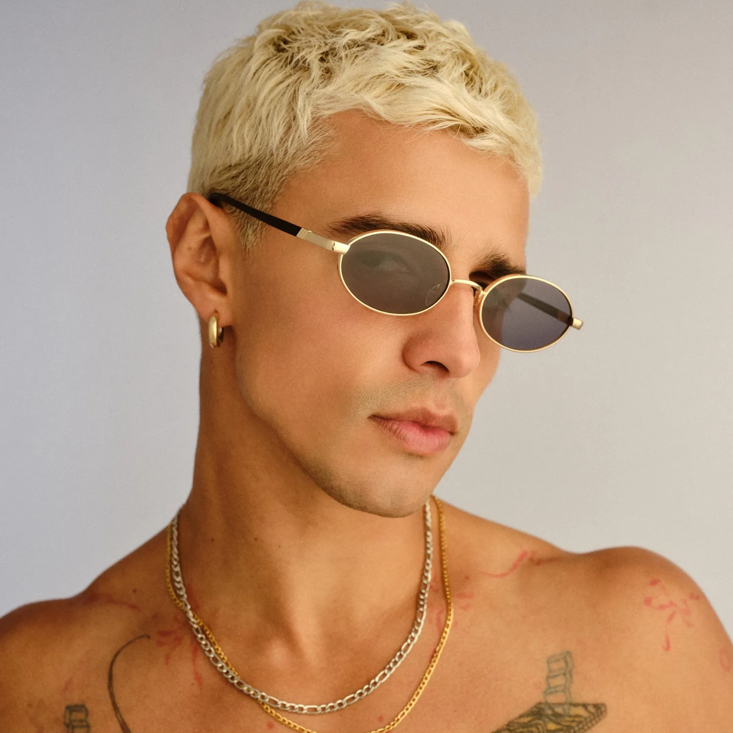 Le Specs Icicle occhiale da sole oro ovale fumo
