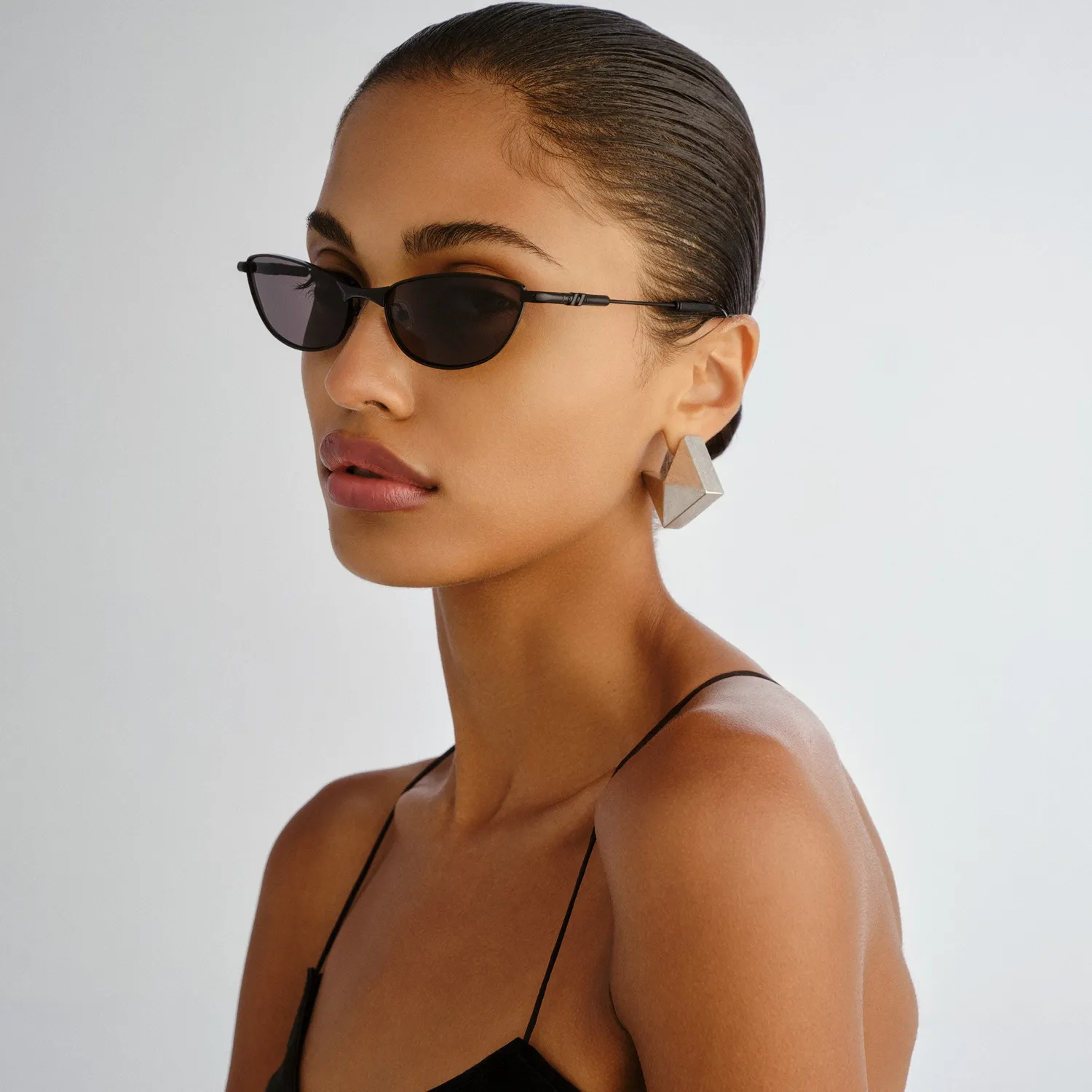 Le Specs Thorned occhiale da sole nero cat-eye