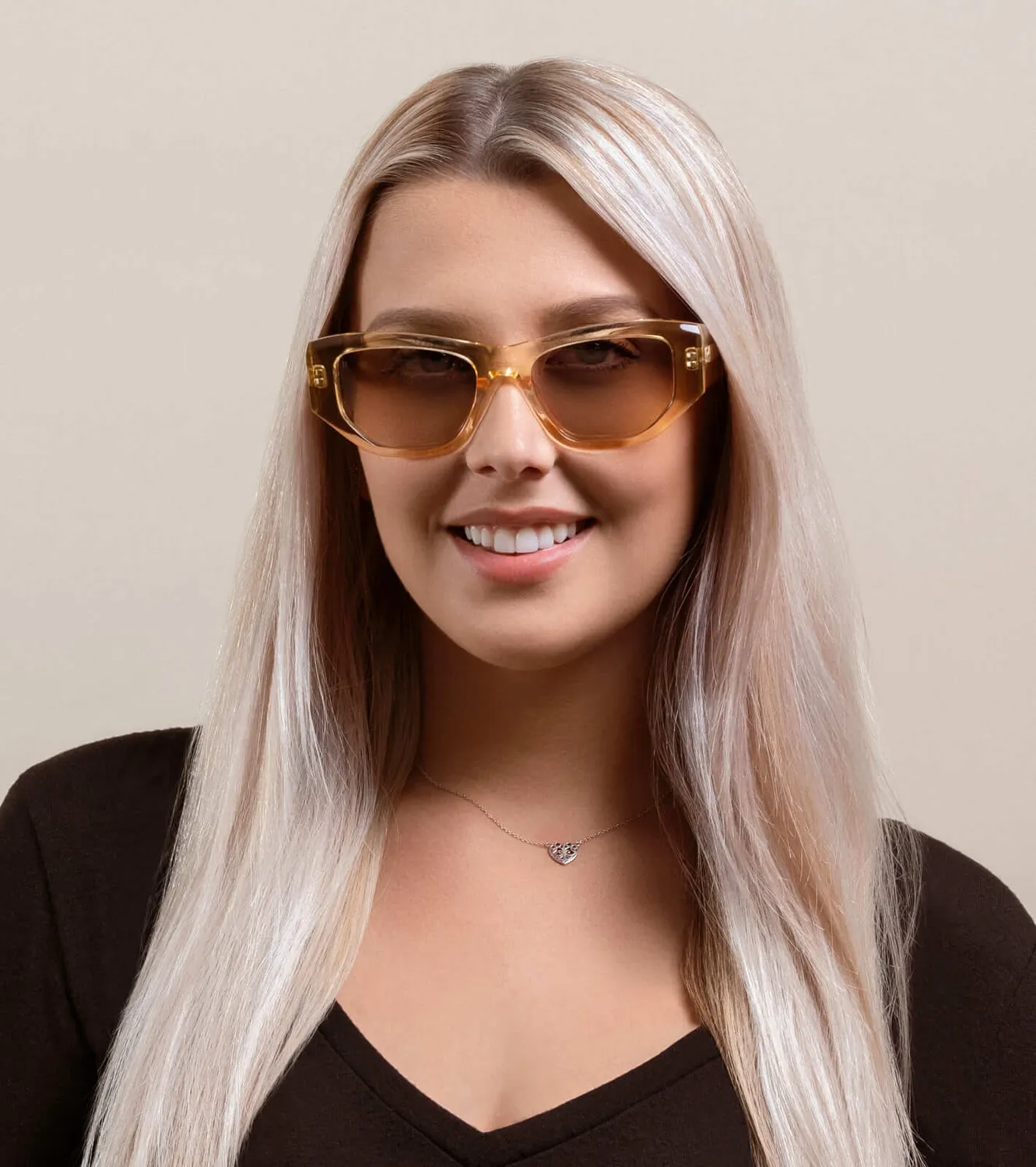 Raen Ynez occhiale da sole specchiato Champagne 54