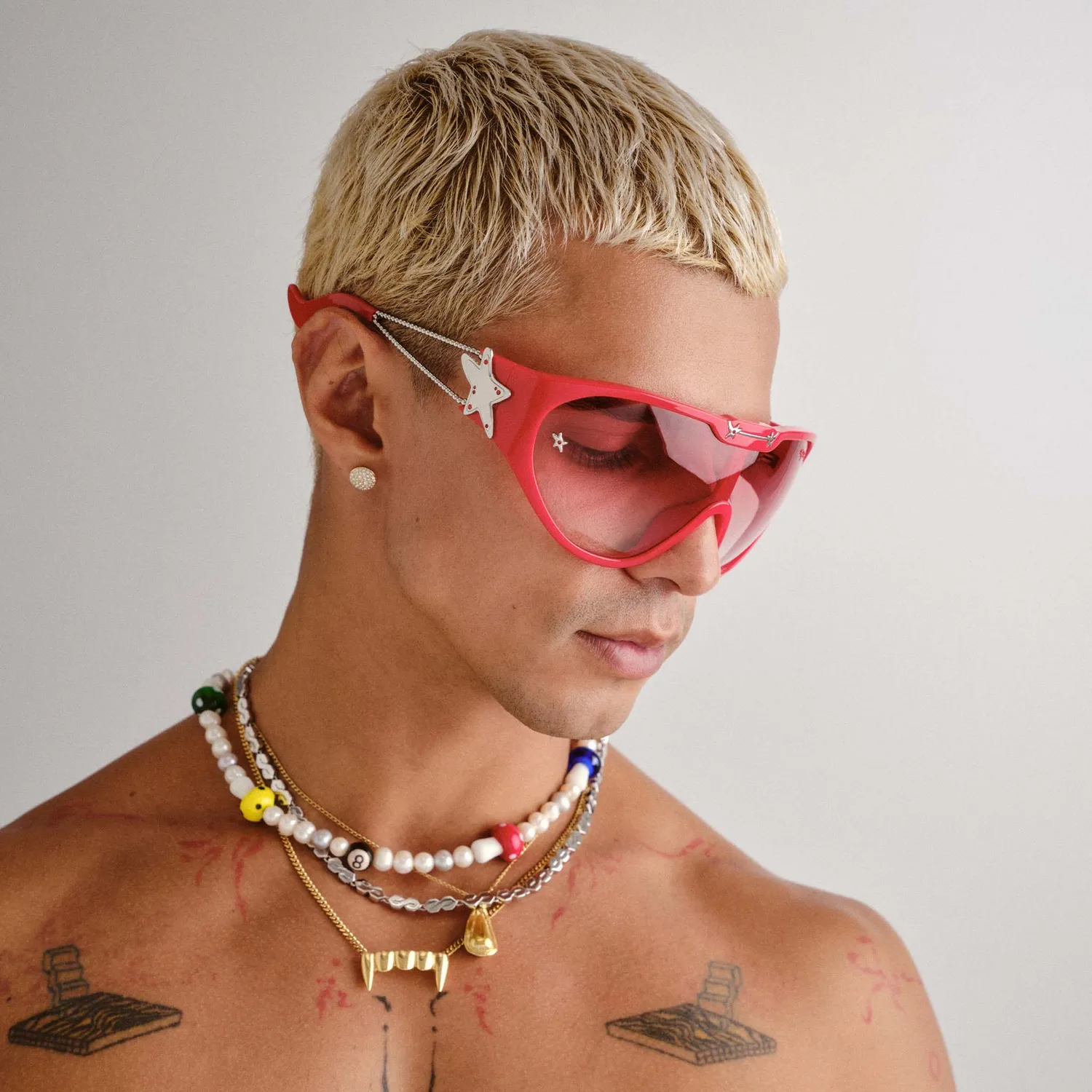 Le Specs Nepo Baby occhiali da sole rosso scudo
