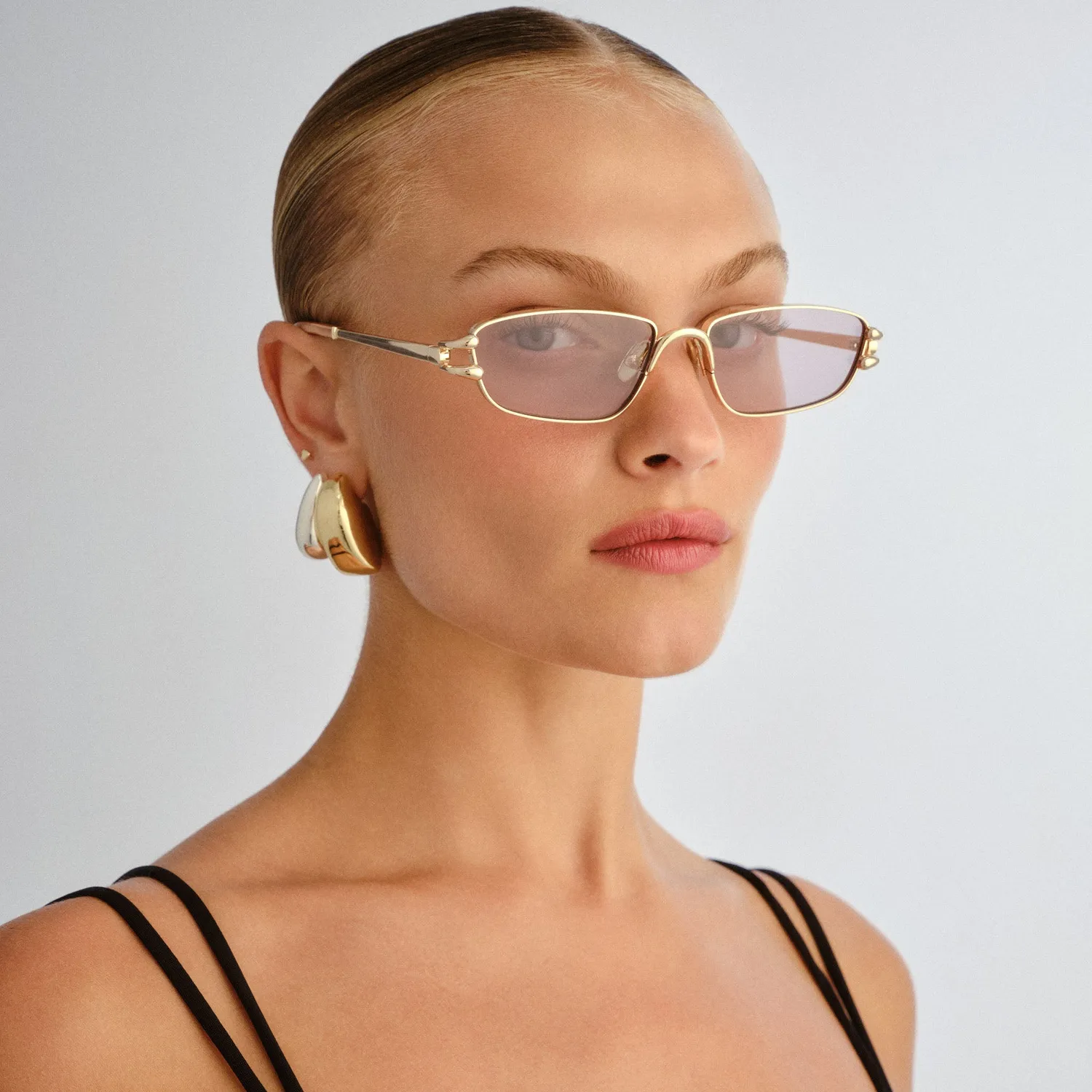 Le Specs Numero Cinco occhiale da sole oro lente grigia