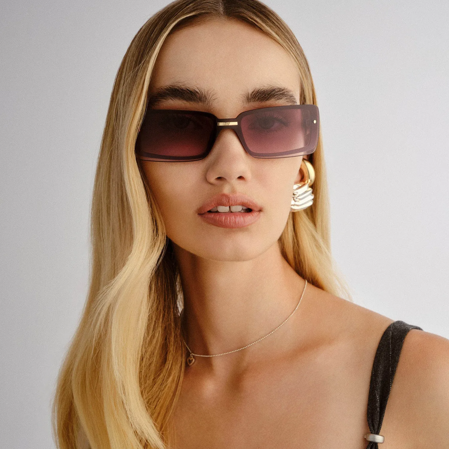Le Specs Evasion occhiale da sole rosso visiera