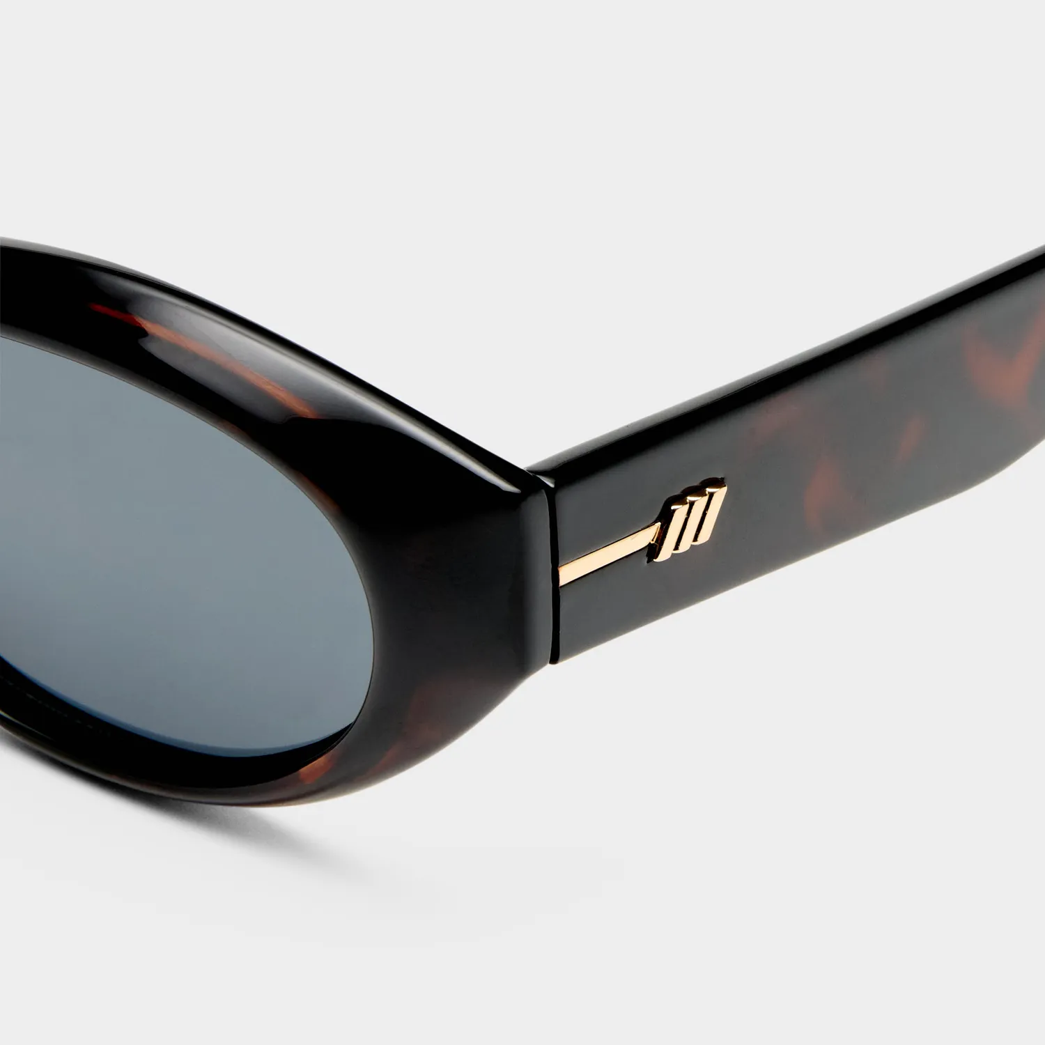 Le Specs Le Bijou + occhiali da sole tartarugato ovali