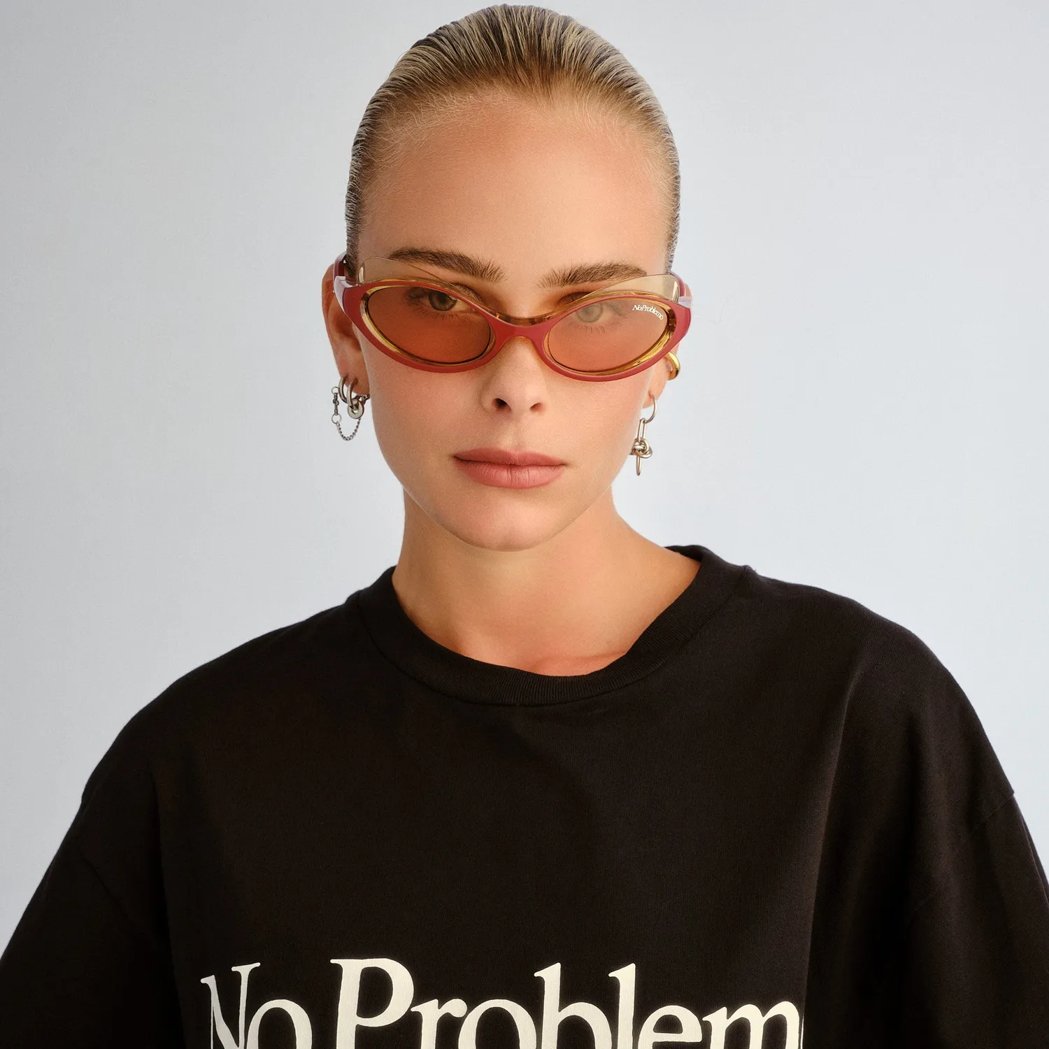 Le Specs Lyra occhiale da sole bright red lente gialla