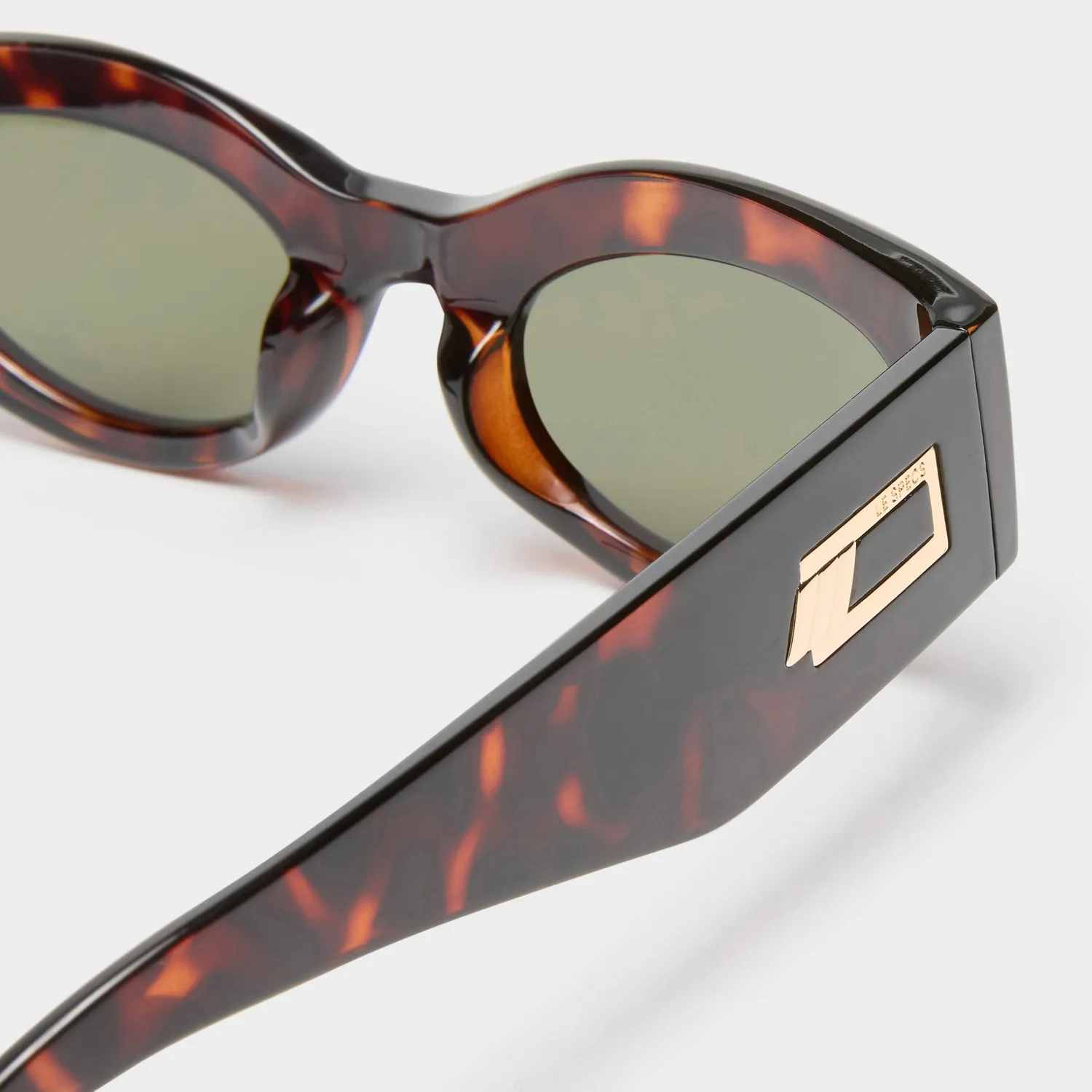 Le Specs Body Bumpin II occhiali da sole tort khaki