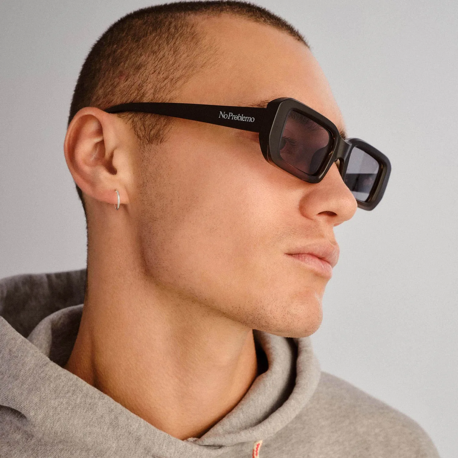Le Specs Blackpool occhiali da sole nero khaki rettangolari