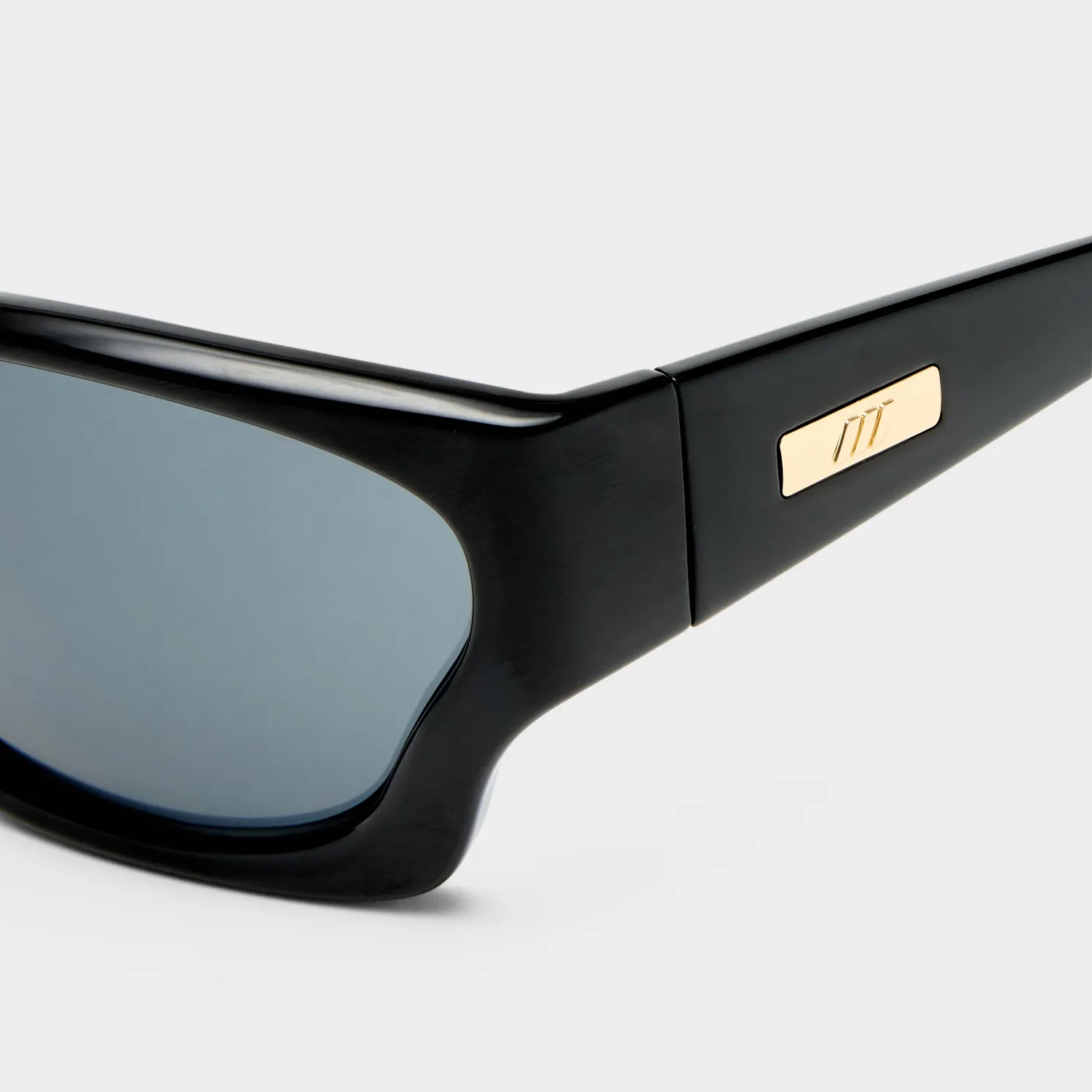 Le Specs Salacious occhiale da sole nero avvolgente