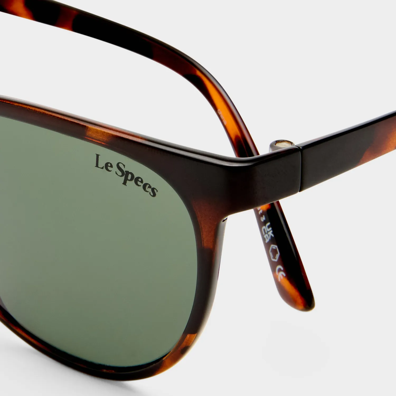 Le Specs Invincible occhiale da sole tartarugato lente kaki
