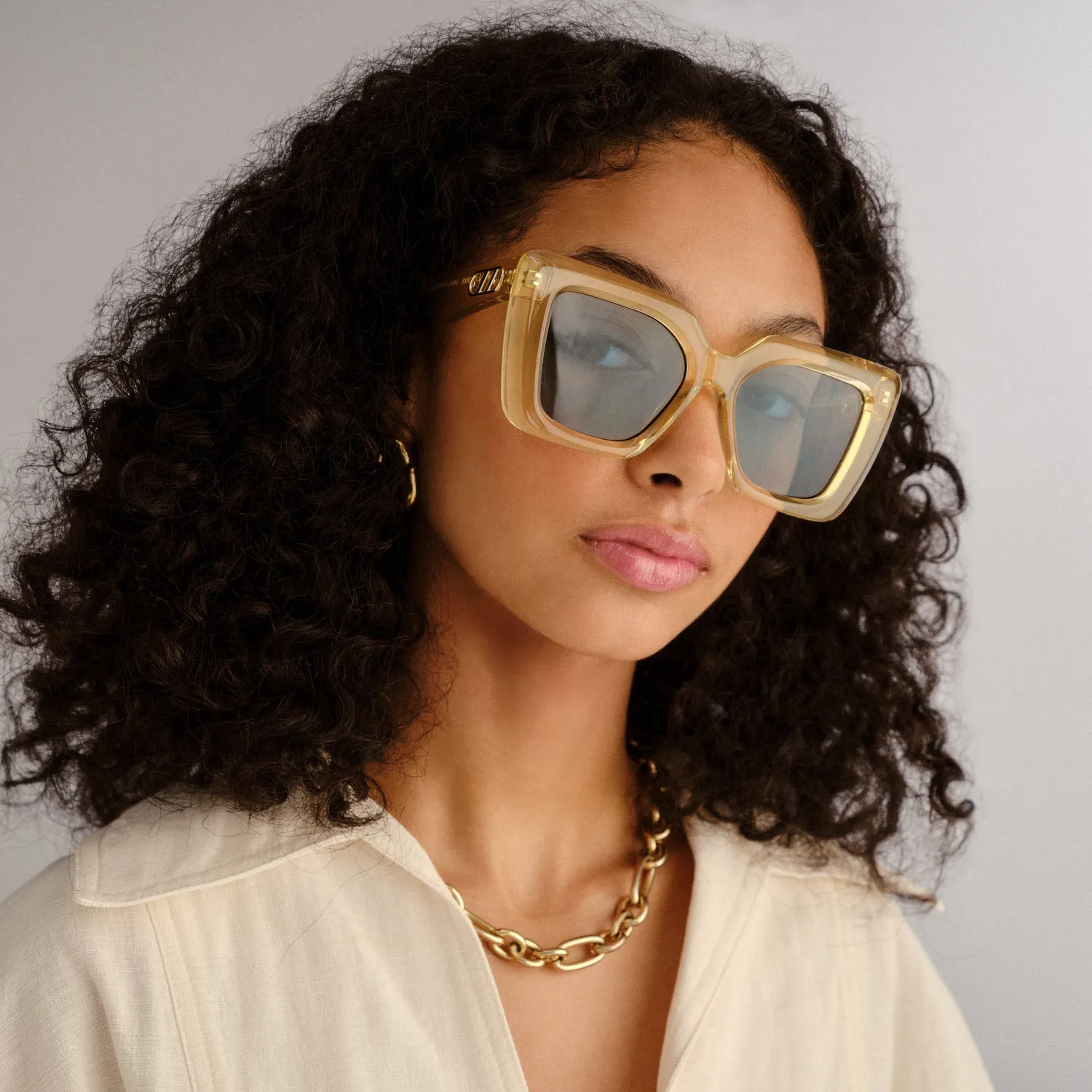 Le Specs Unimaginable occhiale da sole sabbia lente azzurra