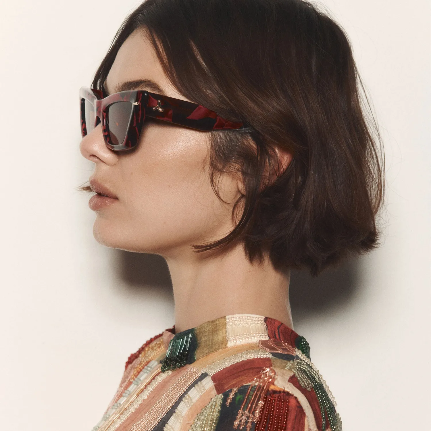 Le Specs Lucia occhiale da sole cat-eye borgogna