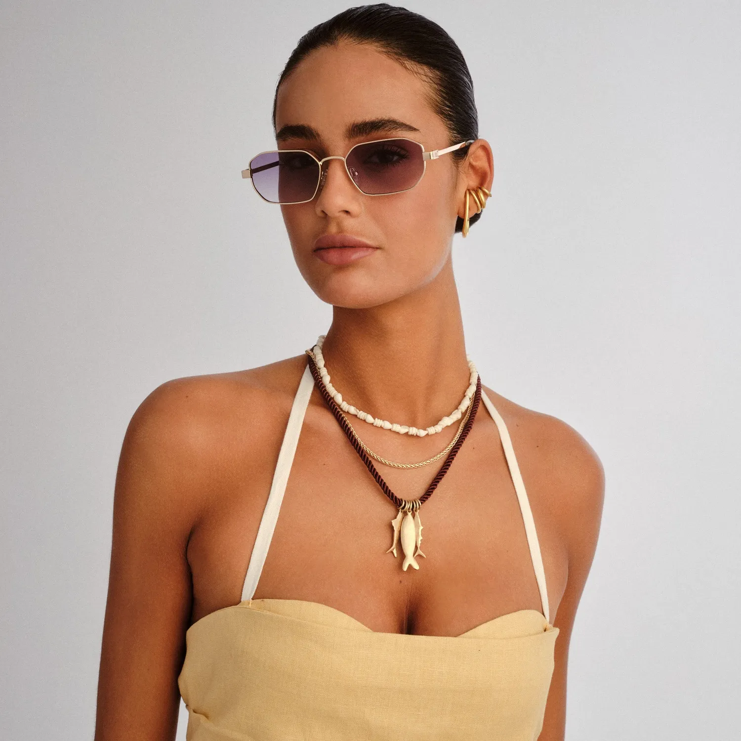 Le Specs Mythic occhiali da sole oro lenti azzurre