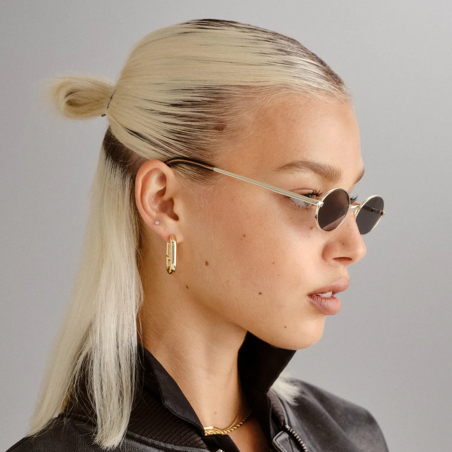 Le Specs Love Train occhiali da sole ovali oro khaki mono