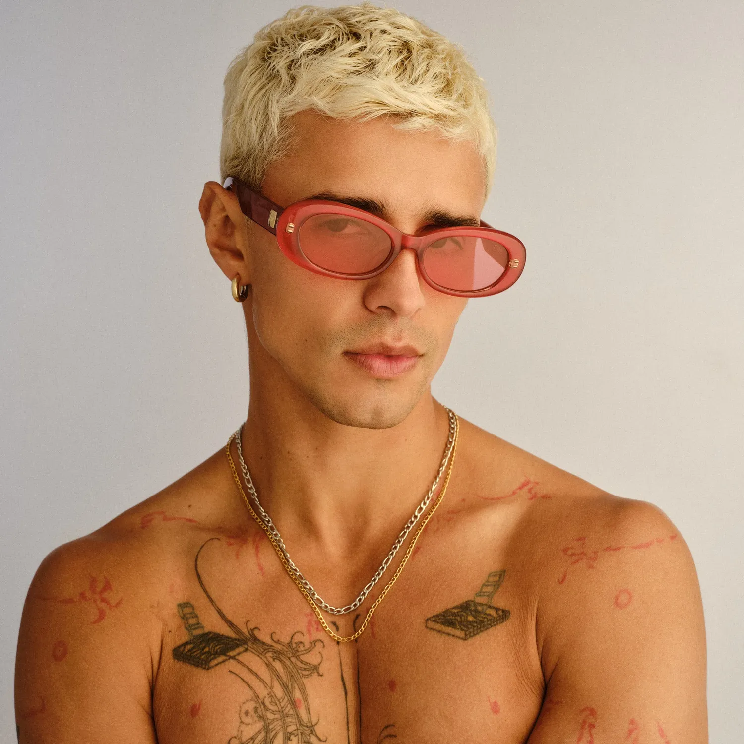 Le Specs Hey Ya occhiali da sole rosso perla calzata ampia