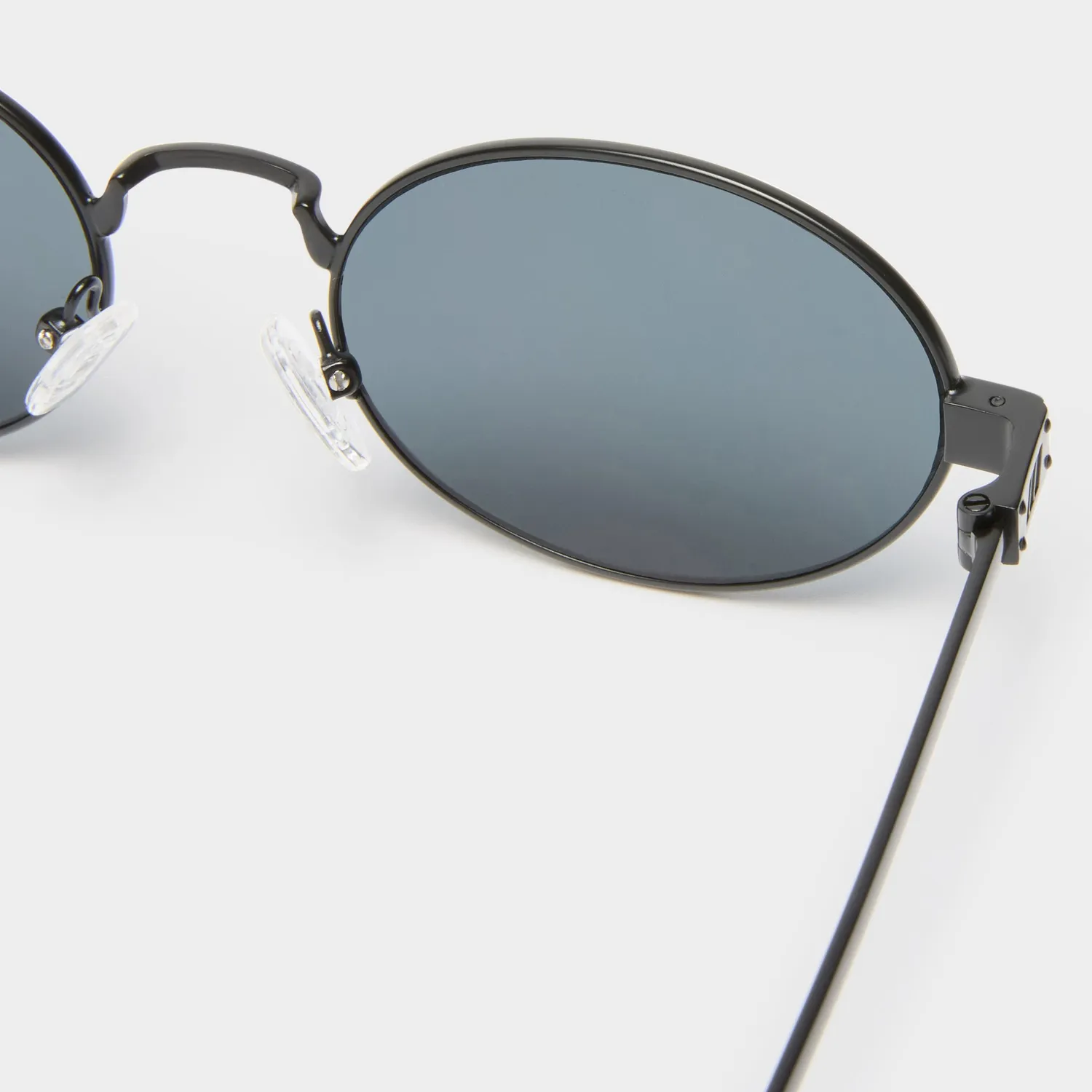 Le Specs Poseidon Deux occhiale da sole nero opaco ovale