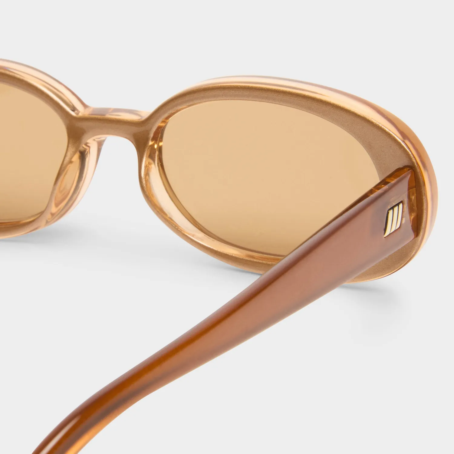 Le Specs Outta Love occhiali da sole caramel ovali anni 90