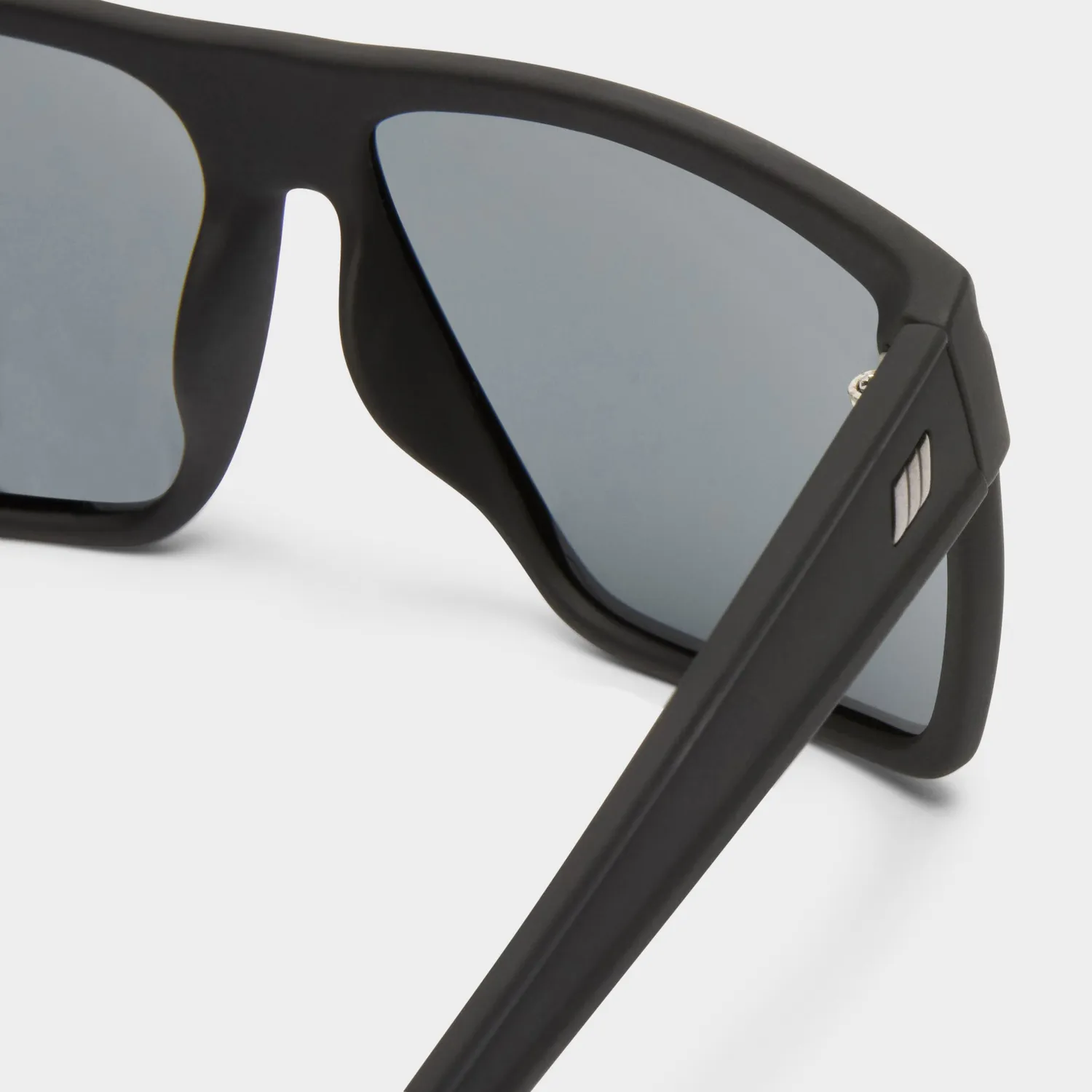 Le Specs Dirty Magic occhiali da sole nero polarizzati
