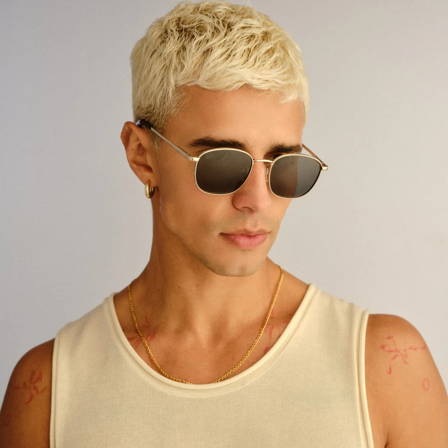 Le Specs Neptune Deux occhiali da sole oro cachi