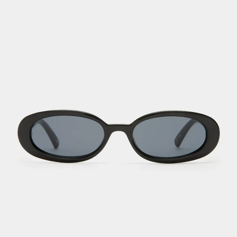 Le Specs Outta Love occhiali da sole nero ovali