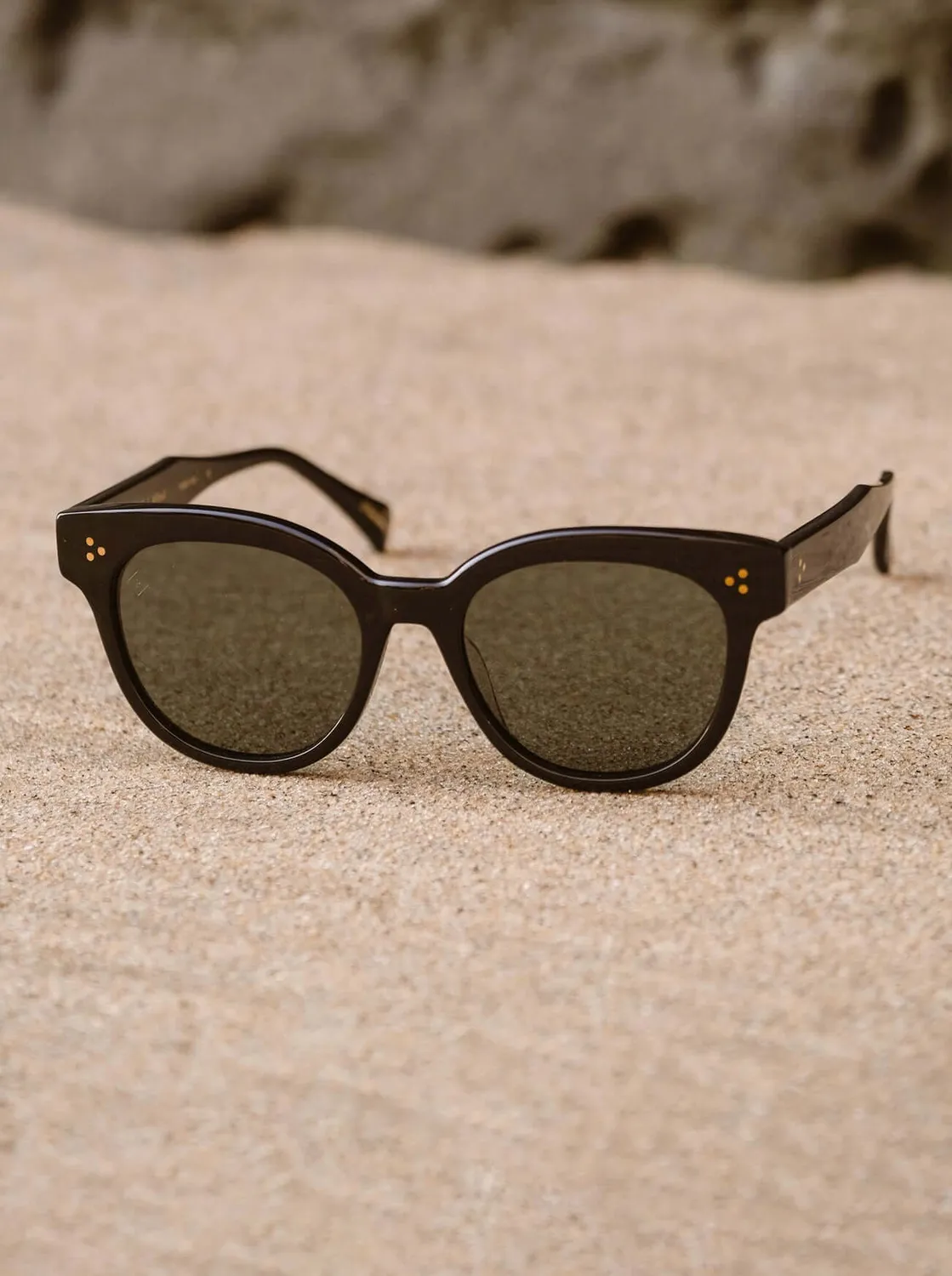 Raen Nikol Recycled Black occhiale da sole 52 polarizzato