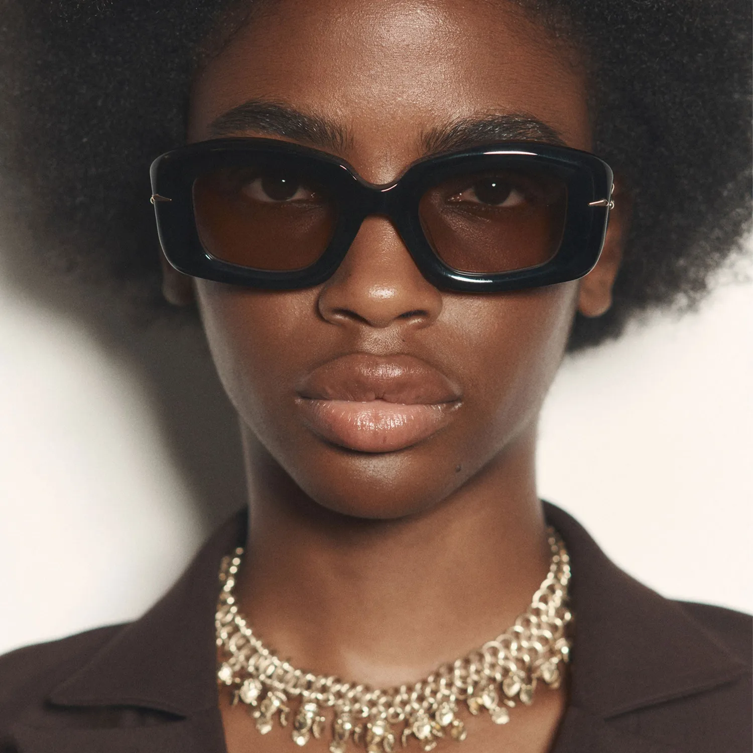 Le Specs Celestina occhiali da sole nero obsidian lenti marroni