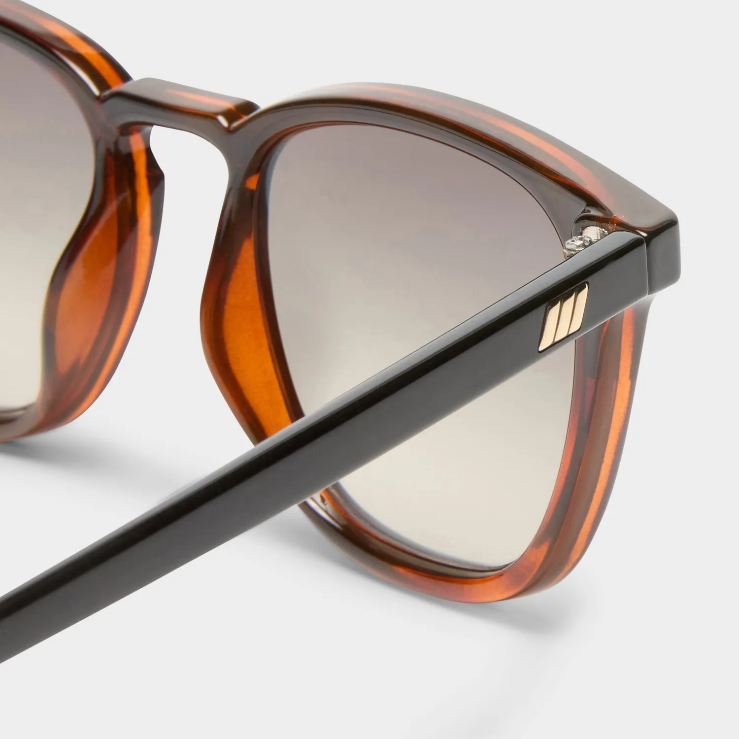 Le Specs No Biggie occhiale da sole nero tartarugato