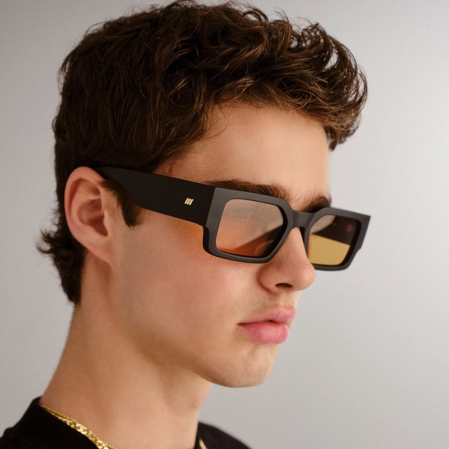 Le Specs Contemplation occhiali da sole nero opaco lenti ottone