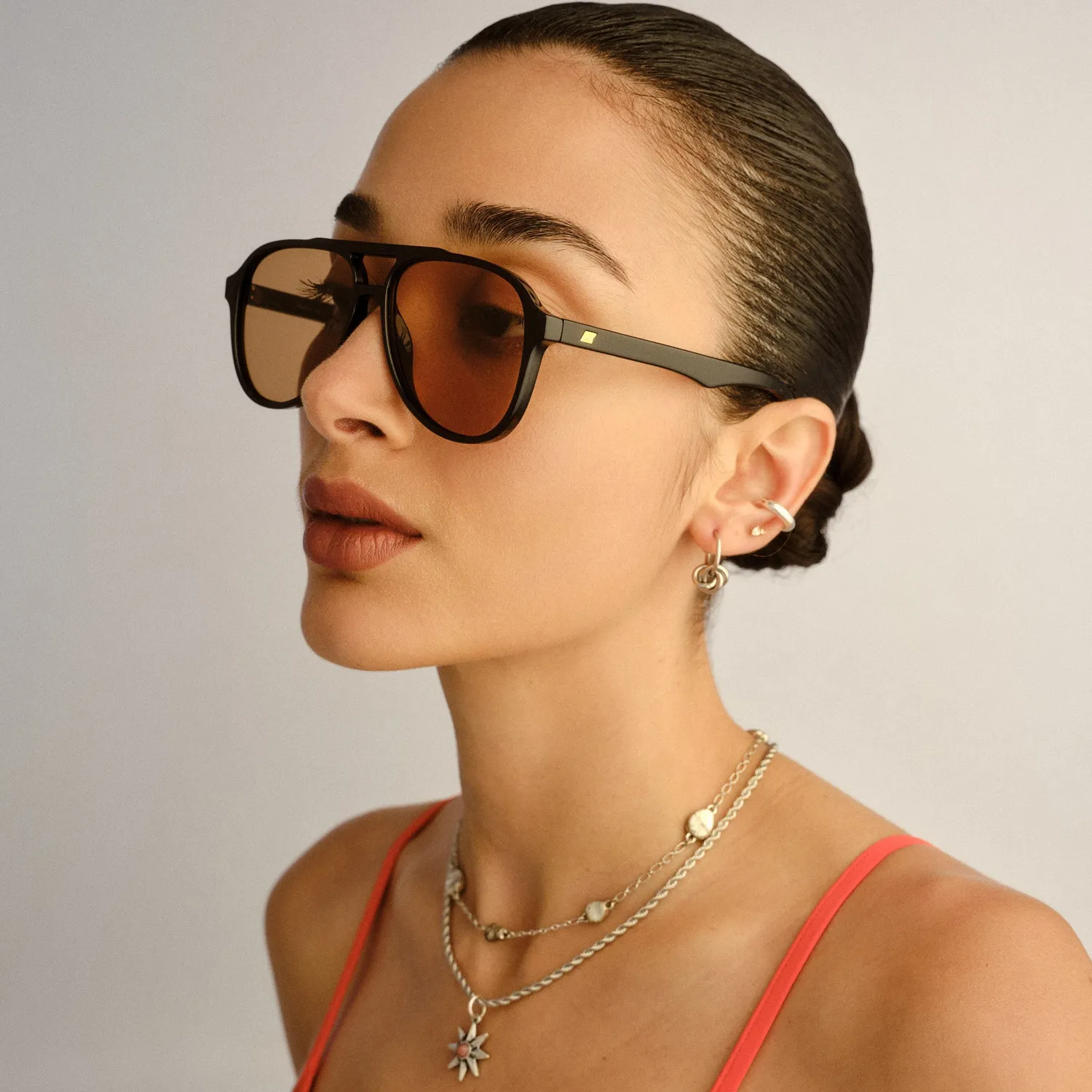 Le Specs Tragic Magic occhiali da sole neri anni 70