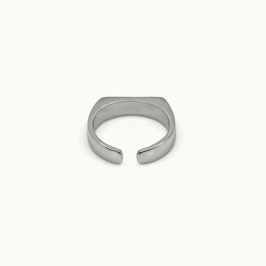 Hemmet Principle Fine Line anello chevalier regolabile oro giallo