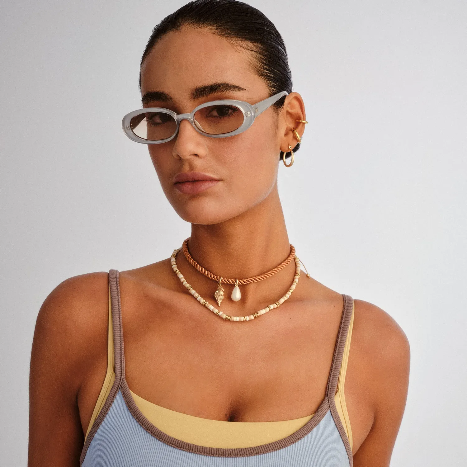 Le Specs Outta Love occhiale da sole silver pearl ovale