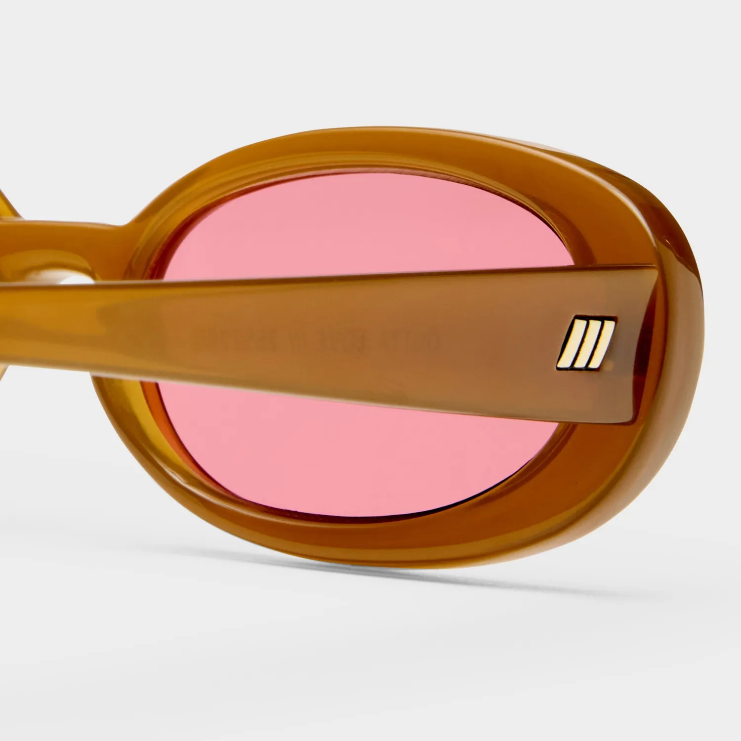 Le Specs Outta Love occhiali da sole toffee ovali