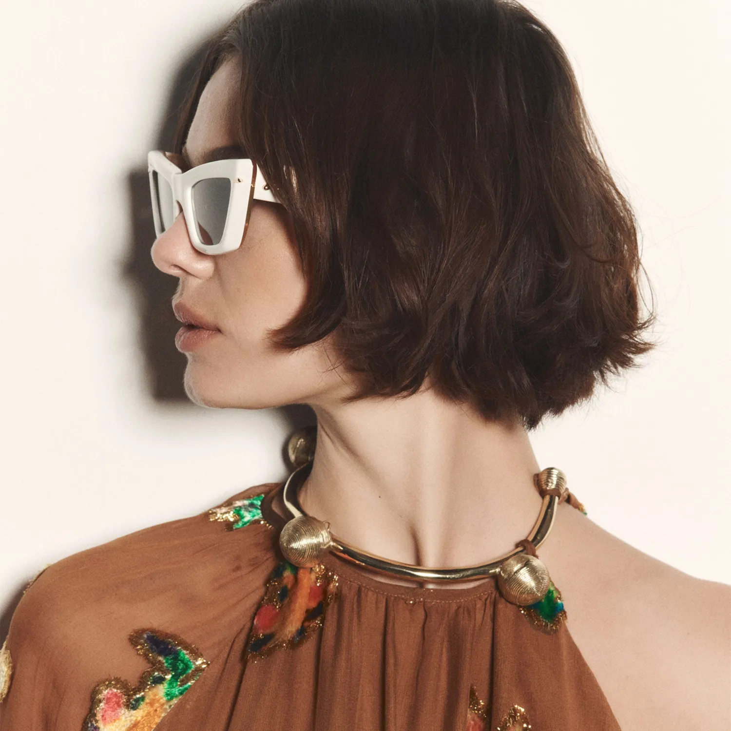 Le Specs Lucia occhiali da sole ecru moss cat-eye