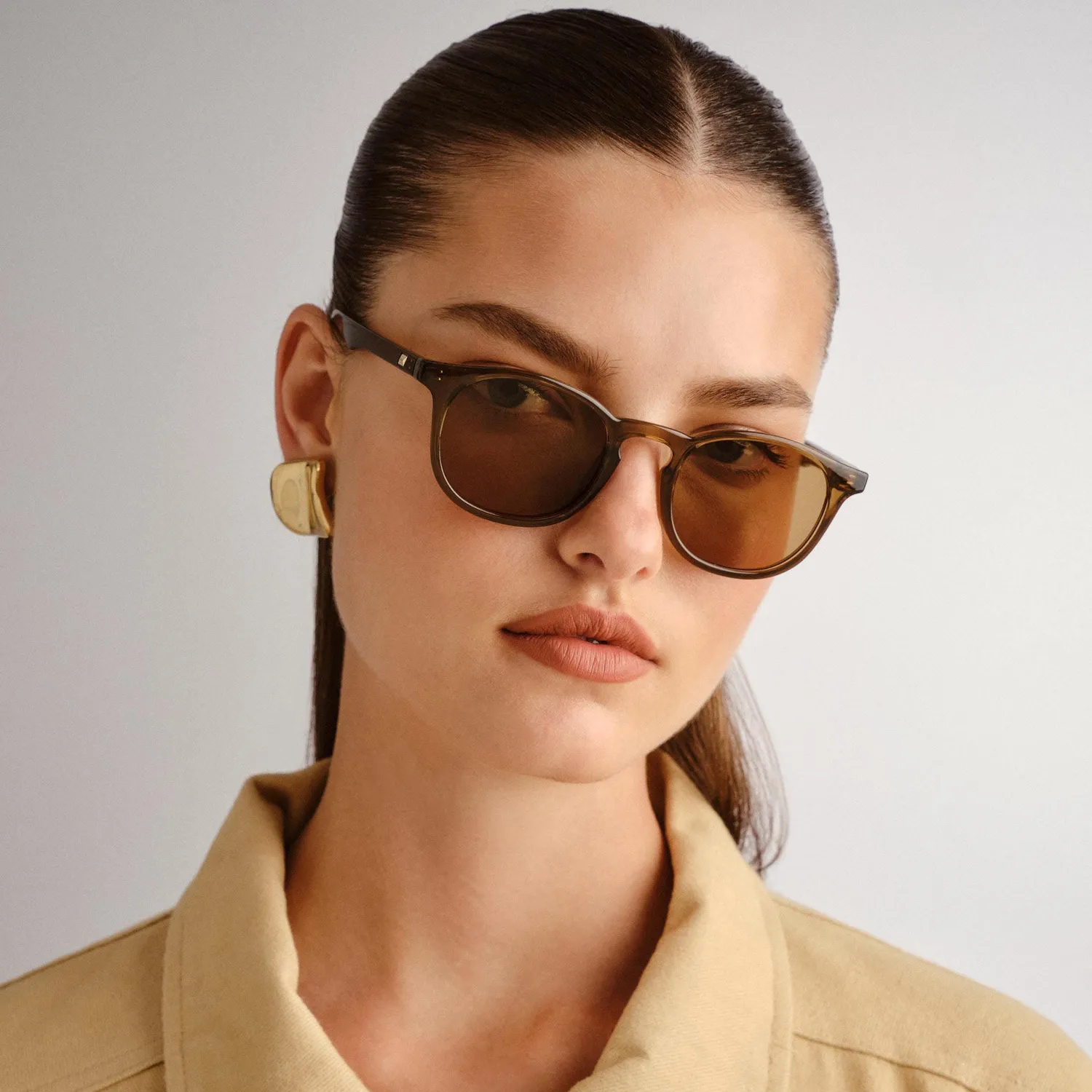Le Specs Club Royale occhiale da sole umber rotondo