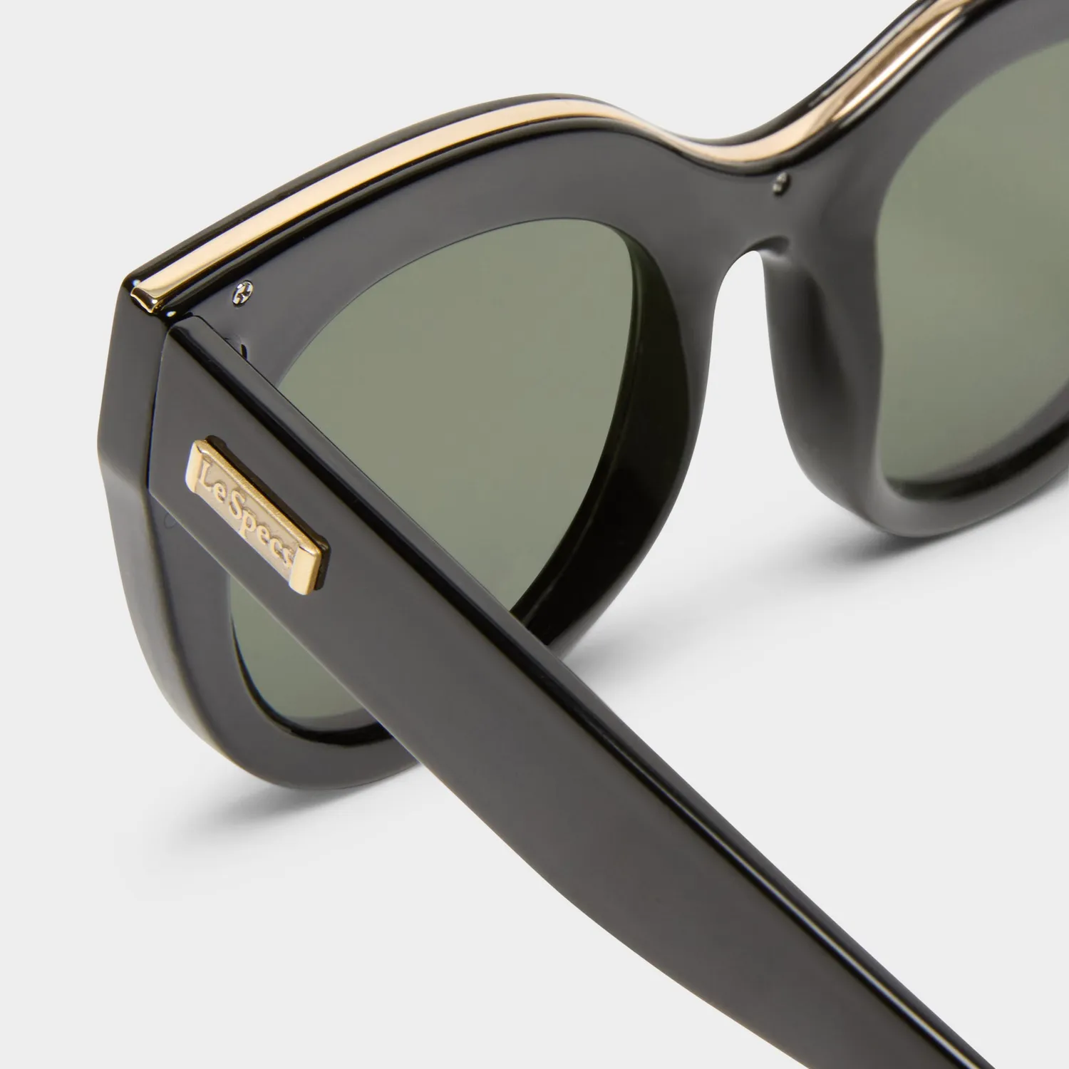 Le Specs Air Heart occhiale da sole black gold oversize