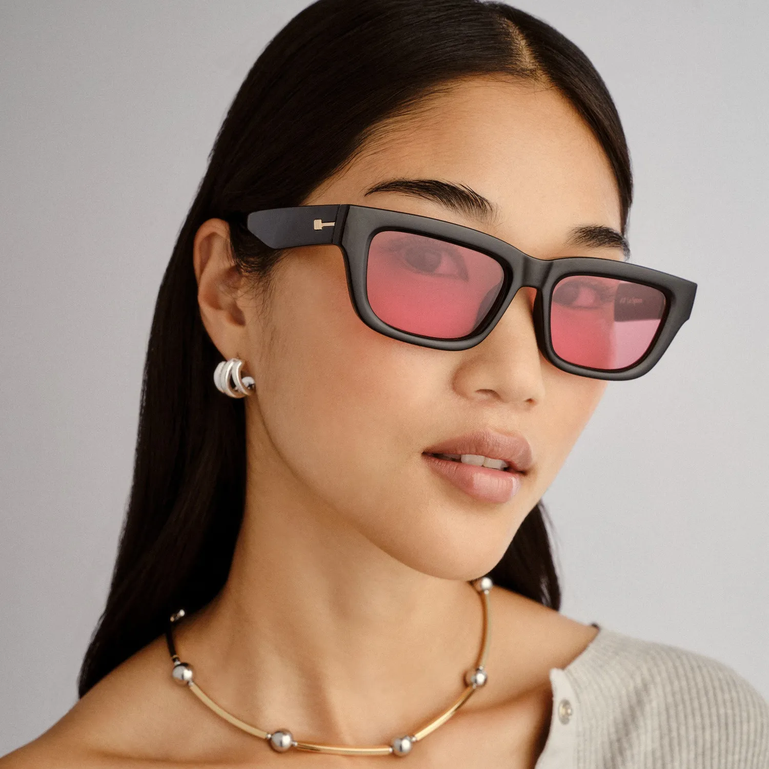 Le Specs Le Castle occhiali da sole neri bordeaux