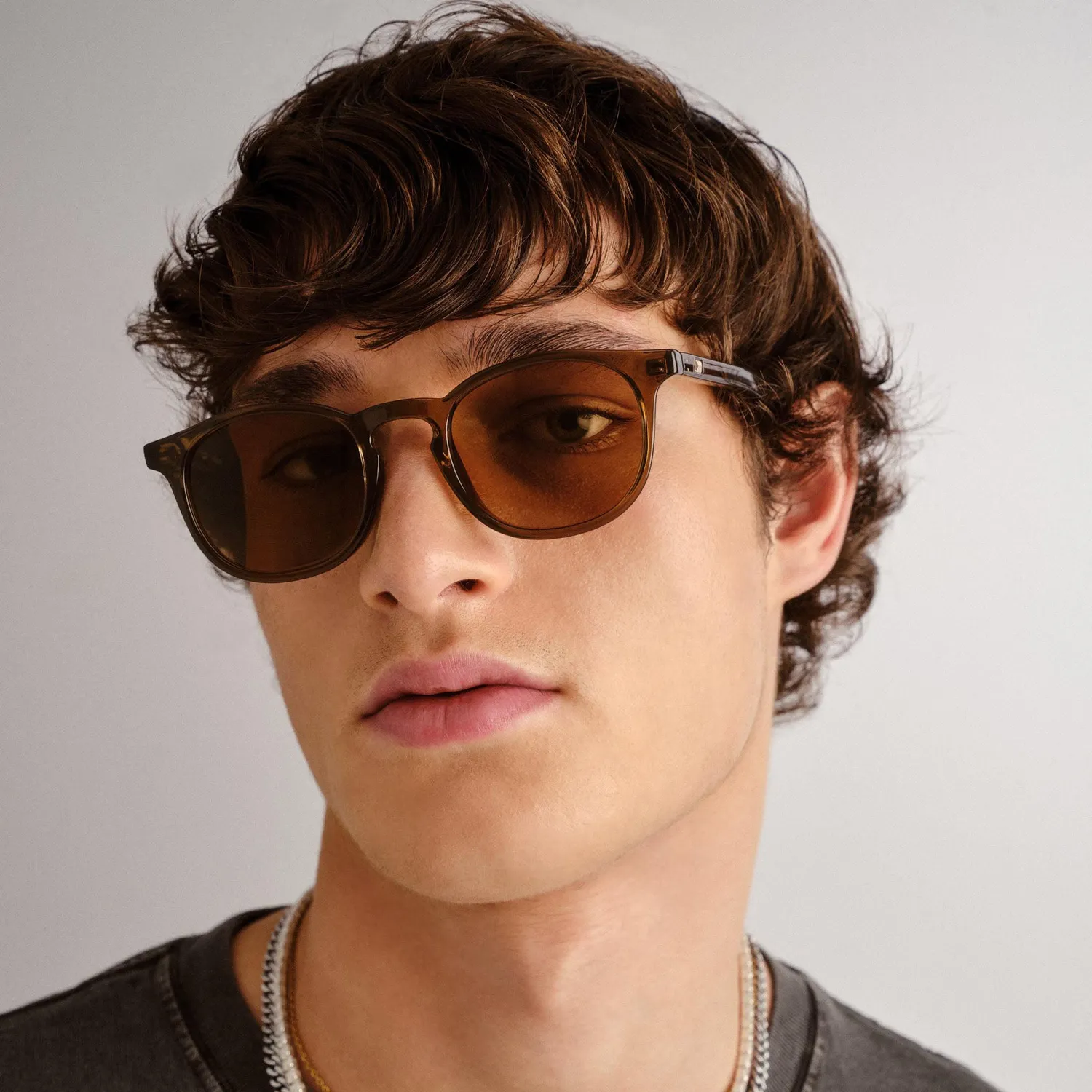 Le Specs Club Royale occhiale da sole umber rotondo