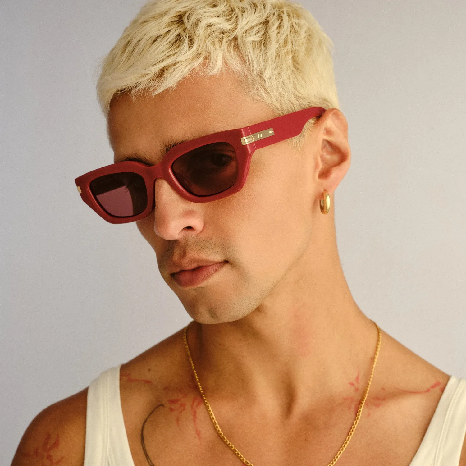 Le Specs Cubito+ occhiale da sole burgundy lente rosa