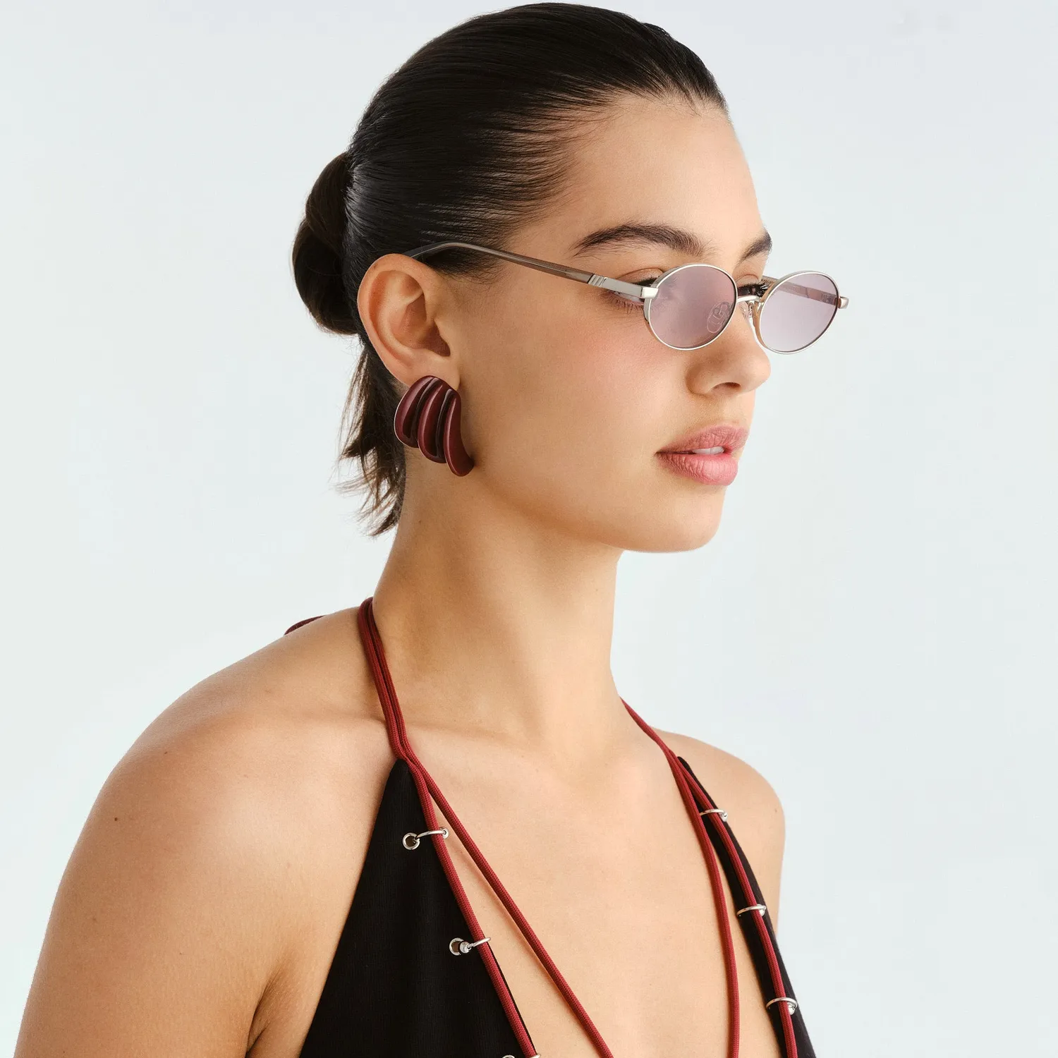 Le Specs Icicle occhiale da sole bright silver ovale