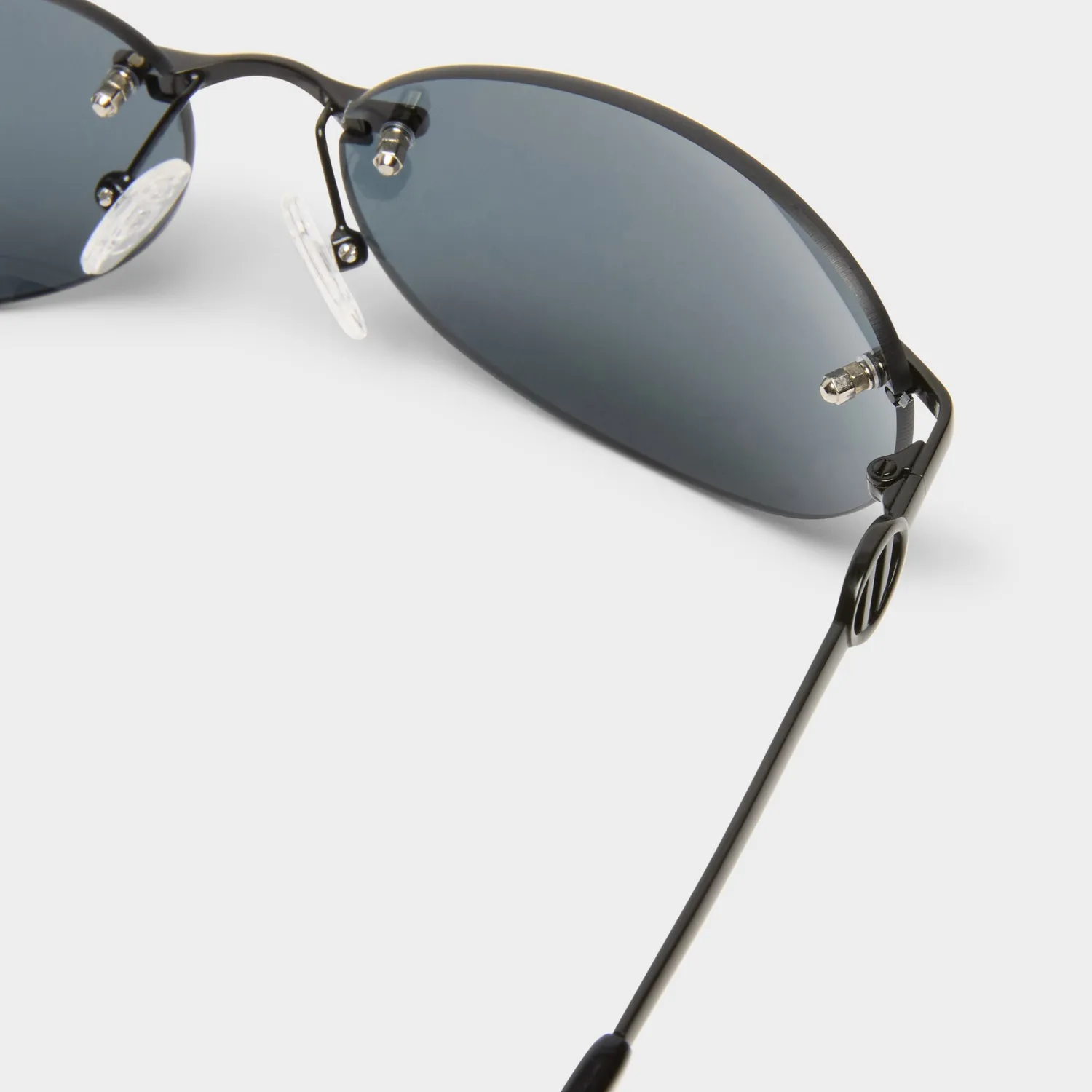 Le Specs Slinky occhiale da sole nero opaco rimless ovale