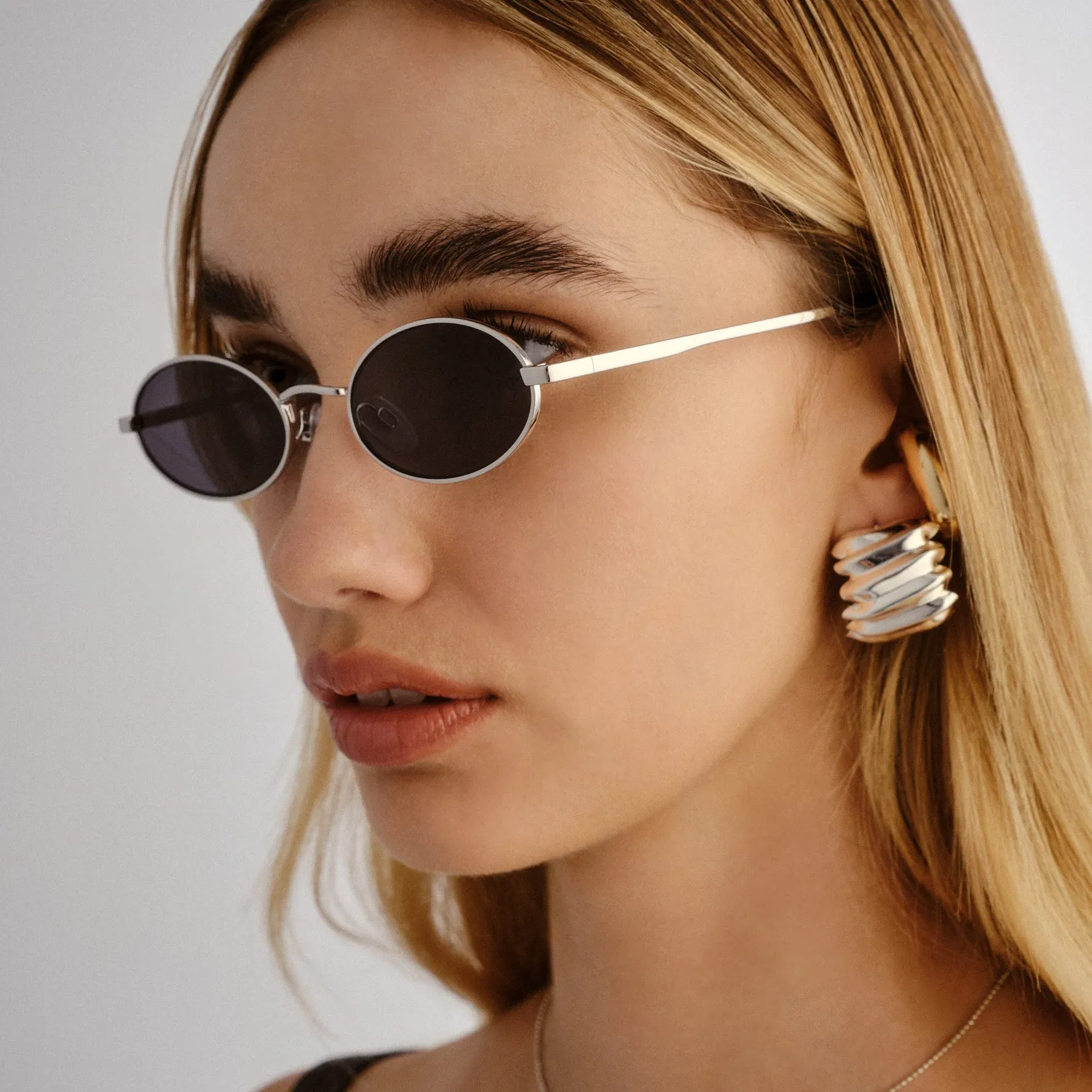 Le Specs Love Train occhiale da sole silver smoke ovale
