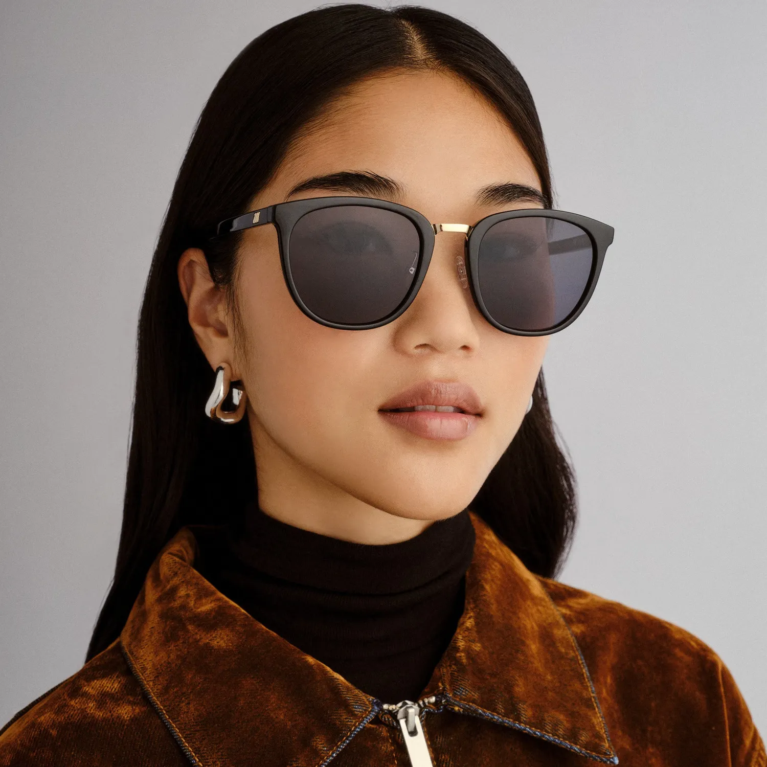 Le Specs Eclipse + occhiale da sole nero smoke rotondo