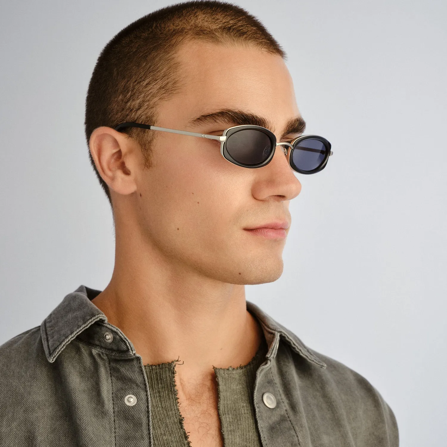 Le Specs Mecharo occhiali da sole ovale argento nero