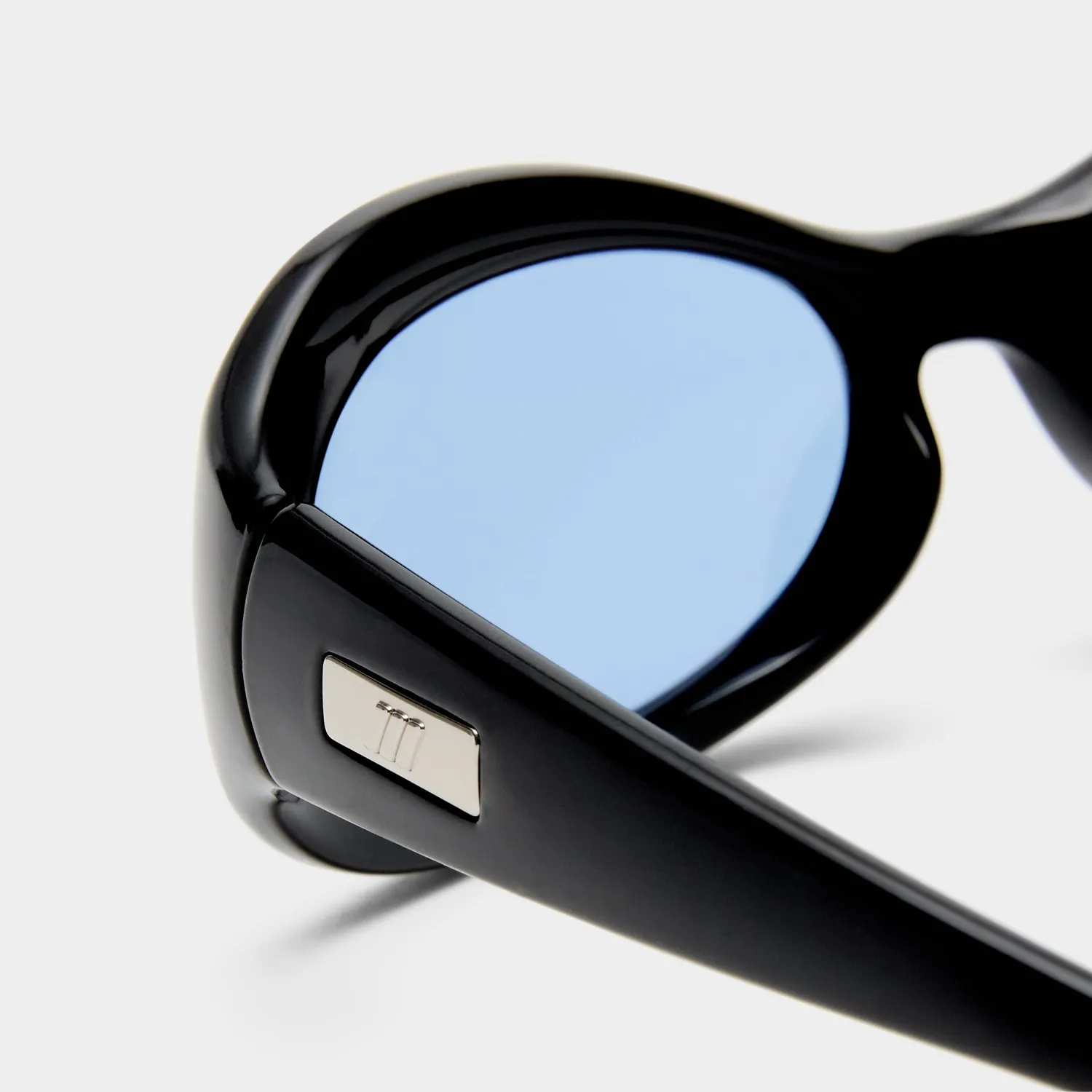 Le Specs Nightcrawler occhiale da sole nero wrap blu