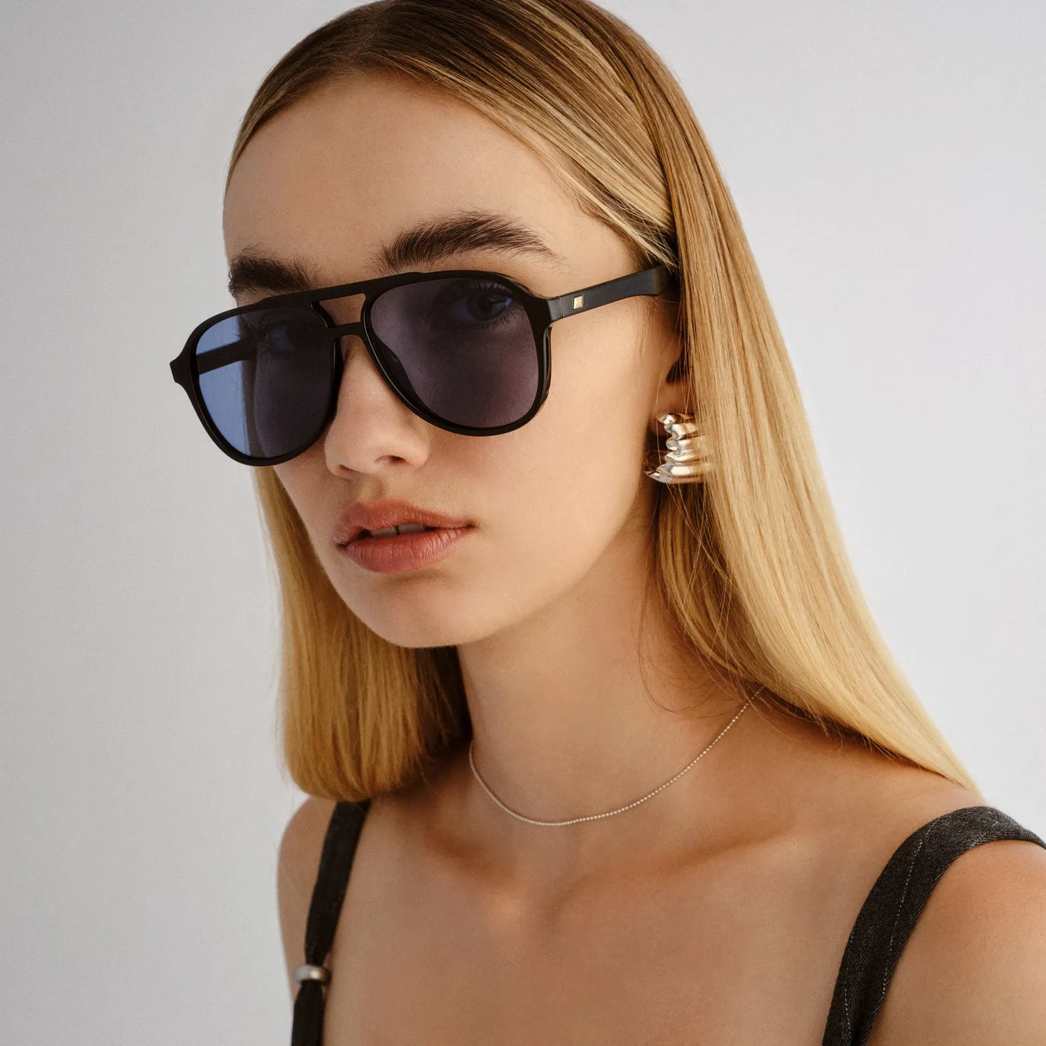 Le Specs Tragic Magic occhiali da sole aviatore nero navy