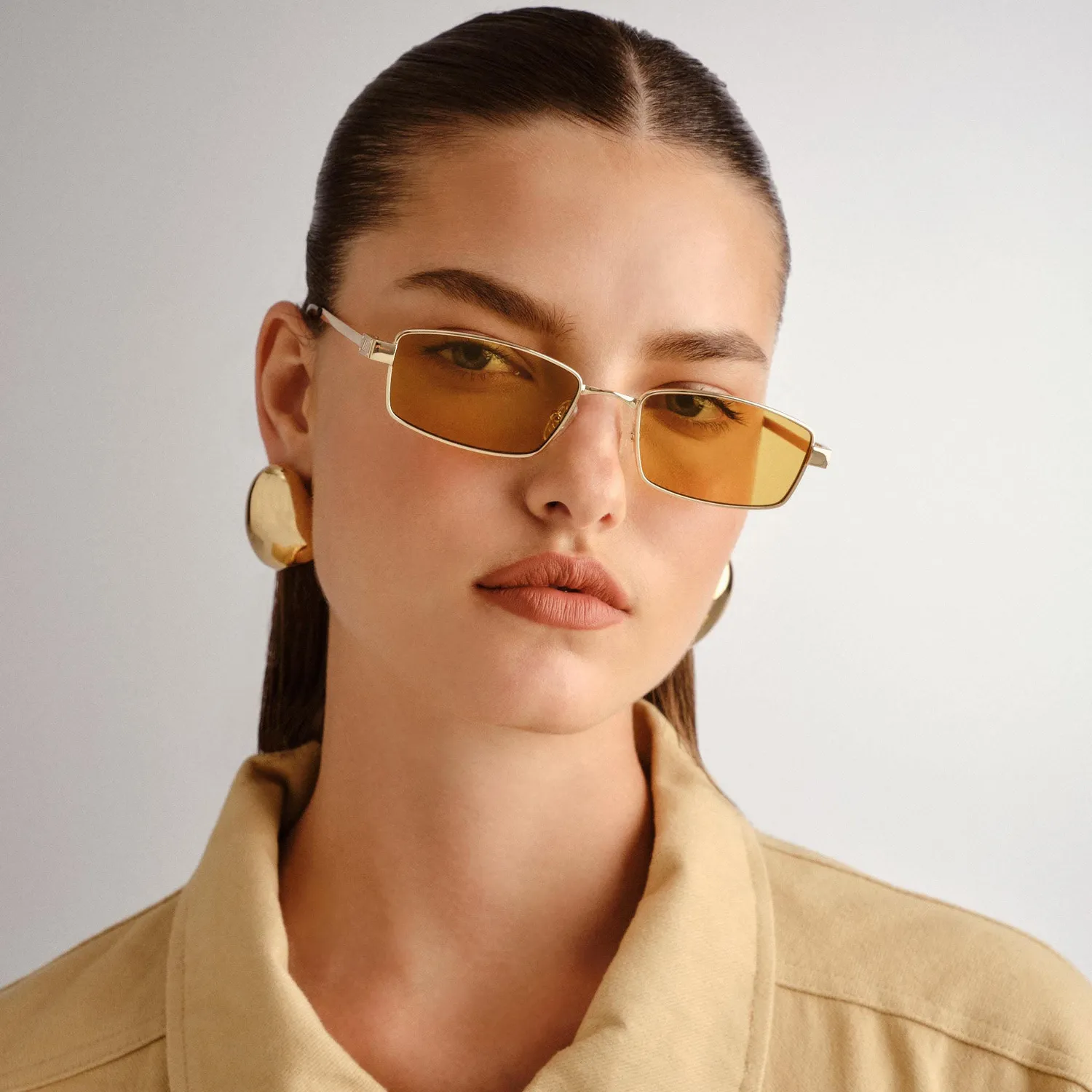 Le Specs Bizarro occhiale da sole bright gold rettangolare