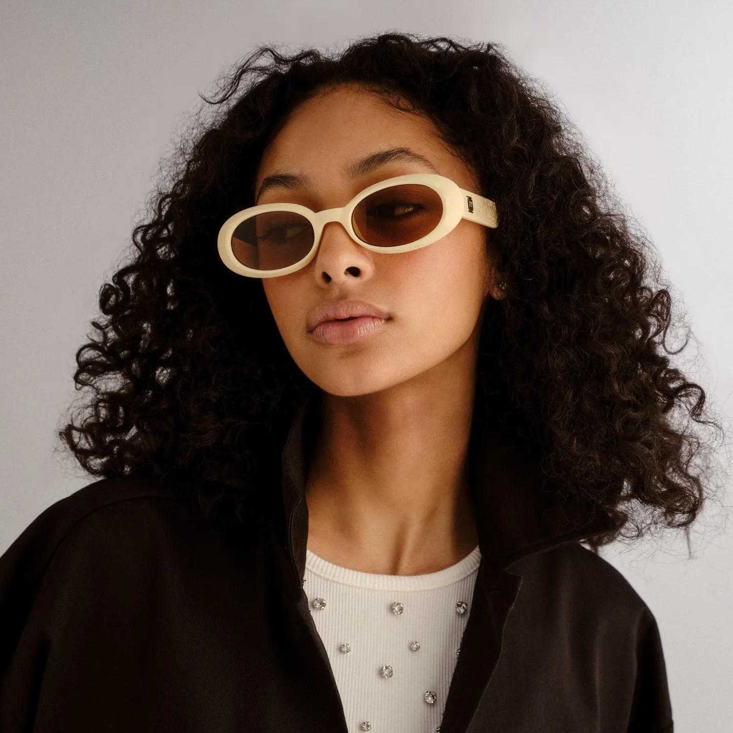 Le Specs Work It occhiali da sole avorio ovali