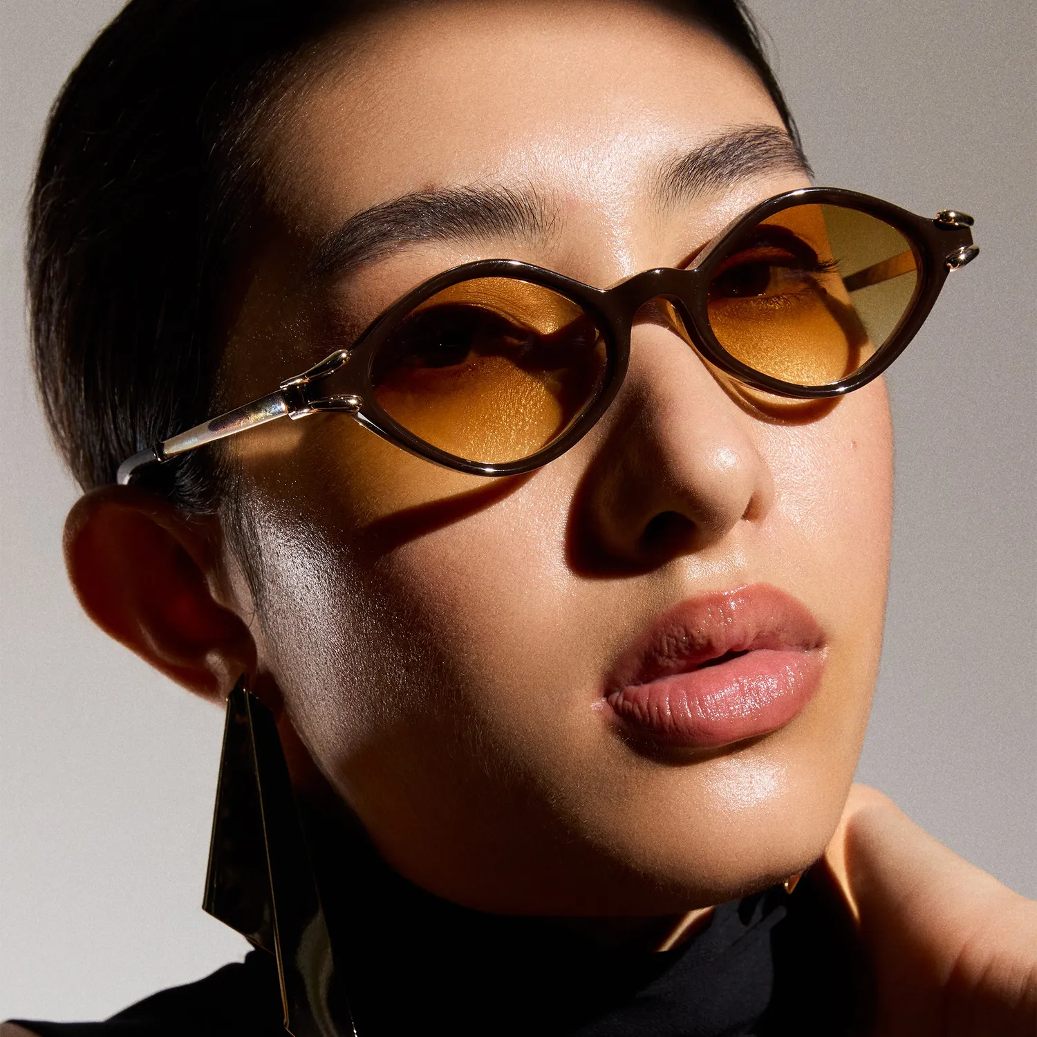 Le Specs Numero Trece occhiale da sole truffle ambra